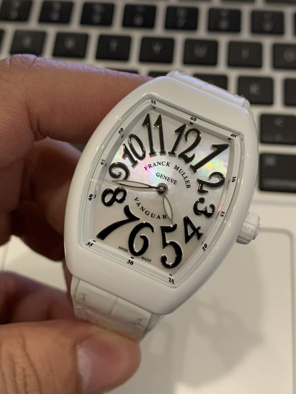 Đồng hồ  Franck Muller V32 Color Dreams Ceramic khảm trai. Size 30x38mm