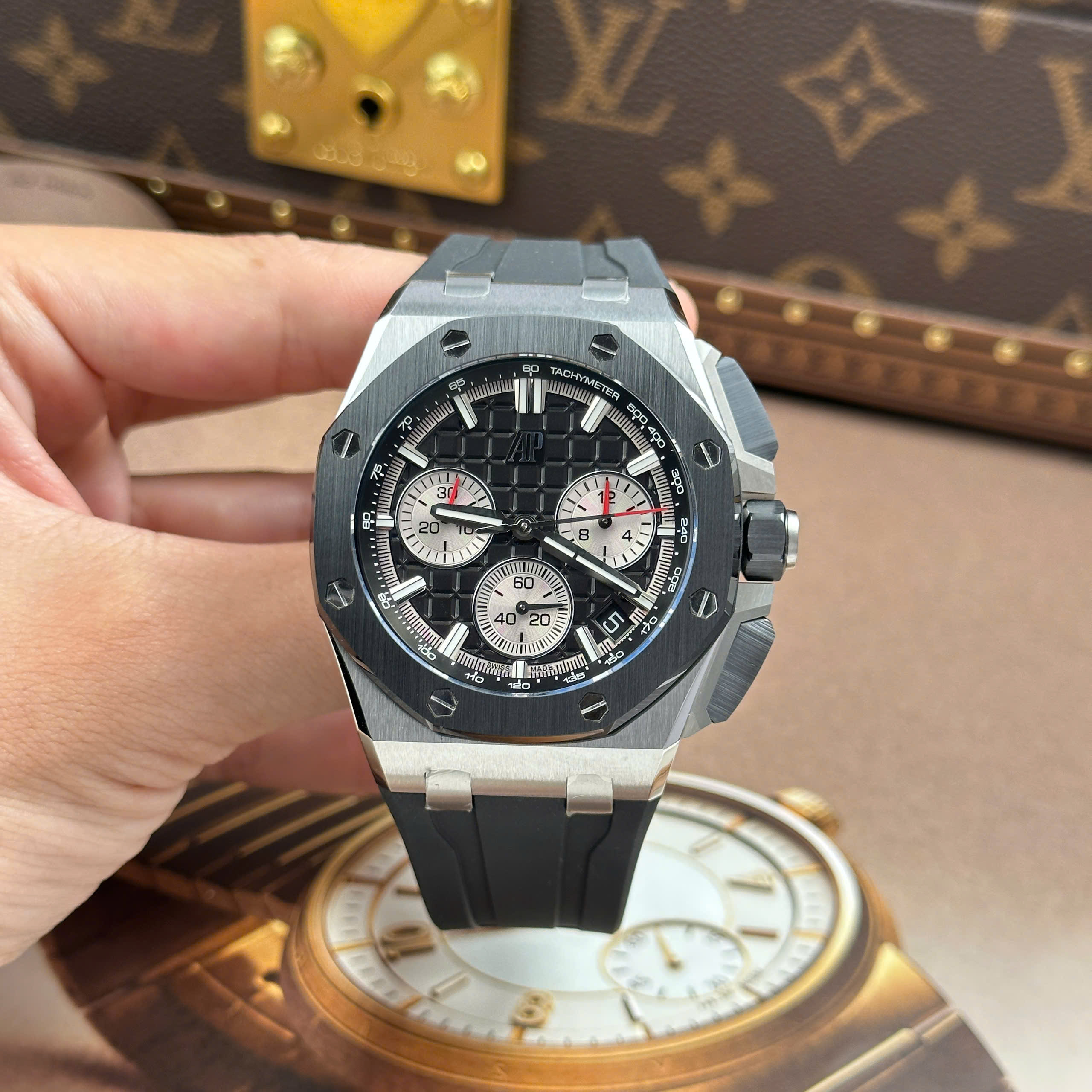 Đồng hồ Audemars Piguet Royal Oak Offshore Chronograph 26420, size 43mm, tính năng Flyback chronograph