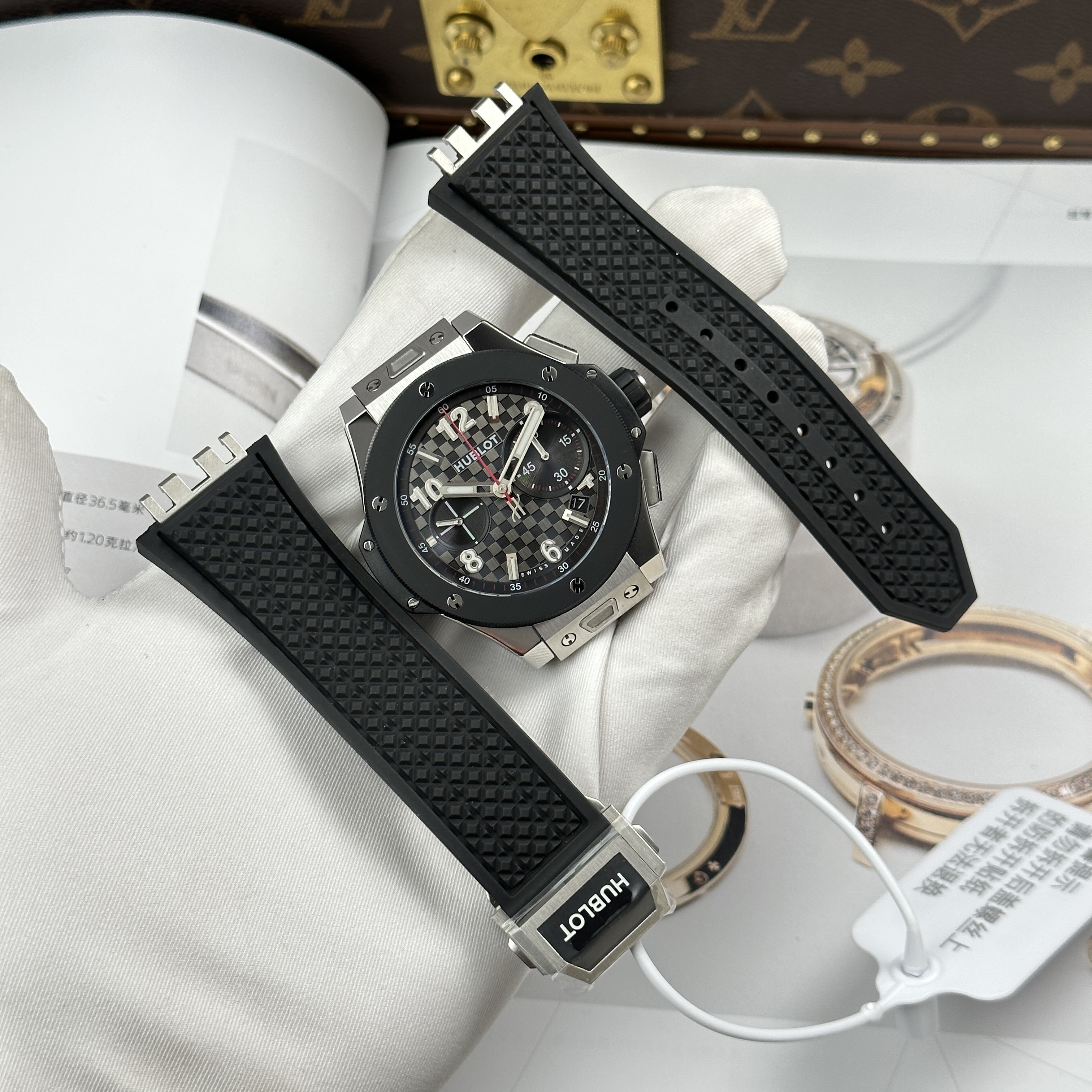 Đồng hồ Hublot Big Bang 20th Anniversary, Size 43mm, Đen xám