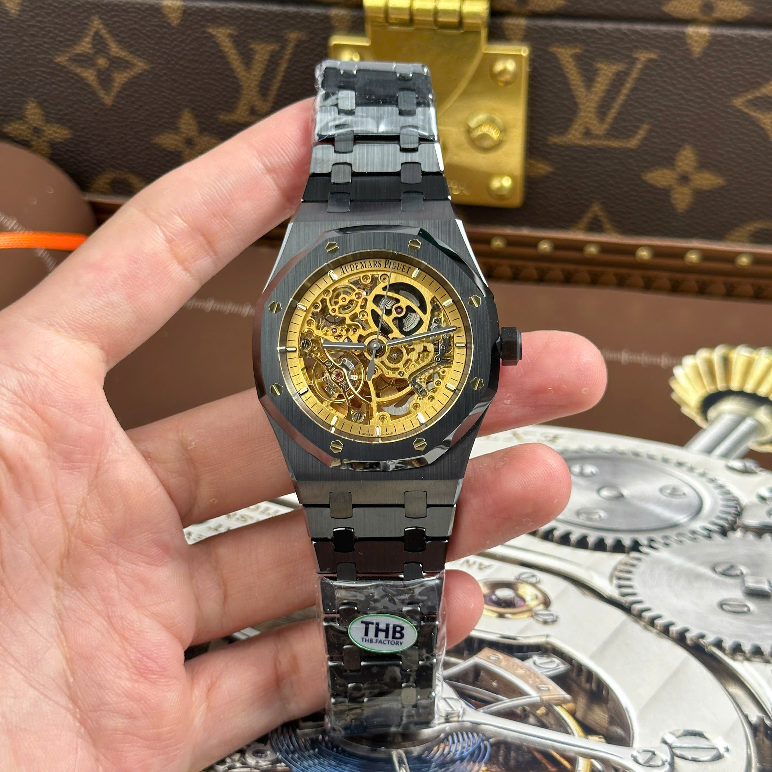 Đồng hồ Audemars Piguet Royal Oak 15416CE Skeleton dial, Size 41mm, Vàng Đen