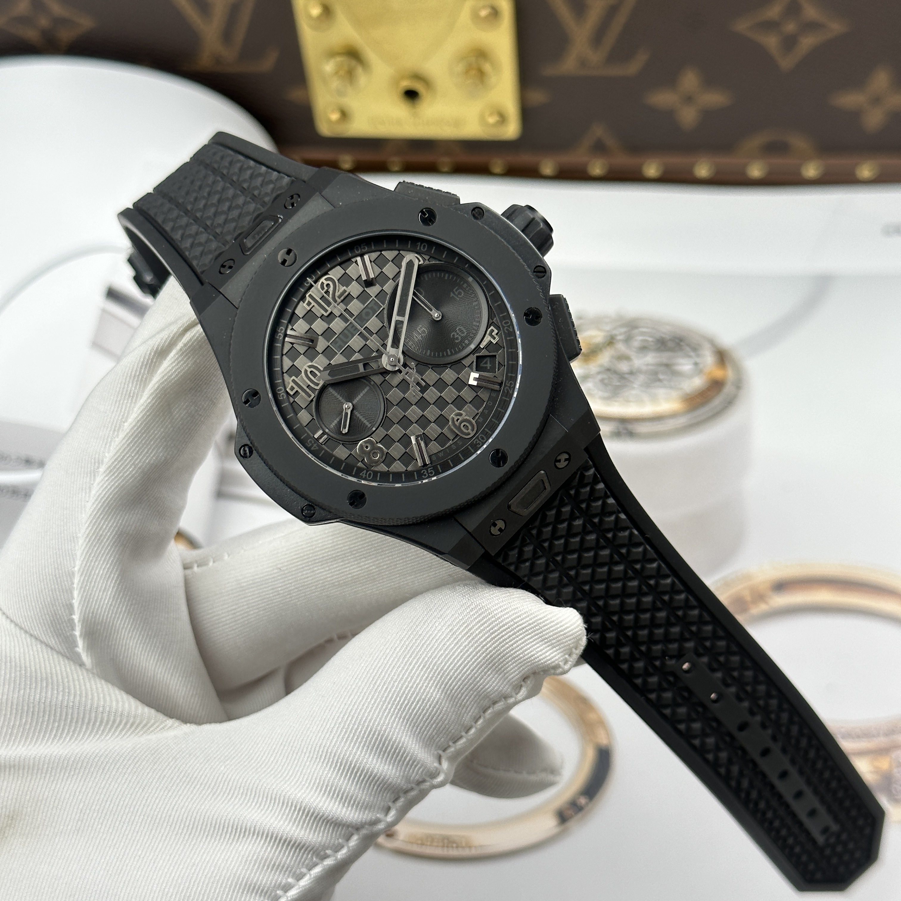 Đồng hồ Hublot Big Bang 20th Anniversary, Size 43mm, Black