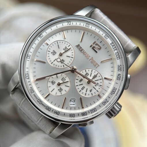 Đồng hồ Audemars Piguet Code 11.59 Rep 1:1 mặt bạc máy cơ Thuỵ Sỹ, size 41mm