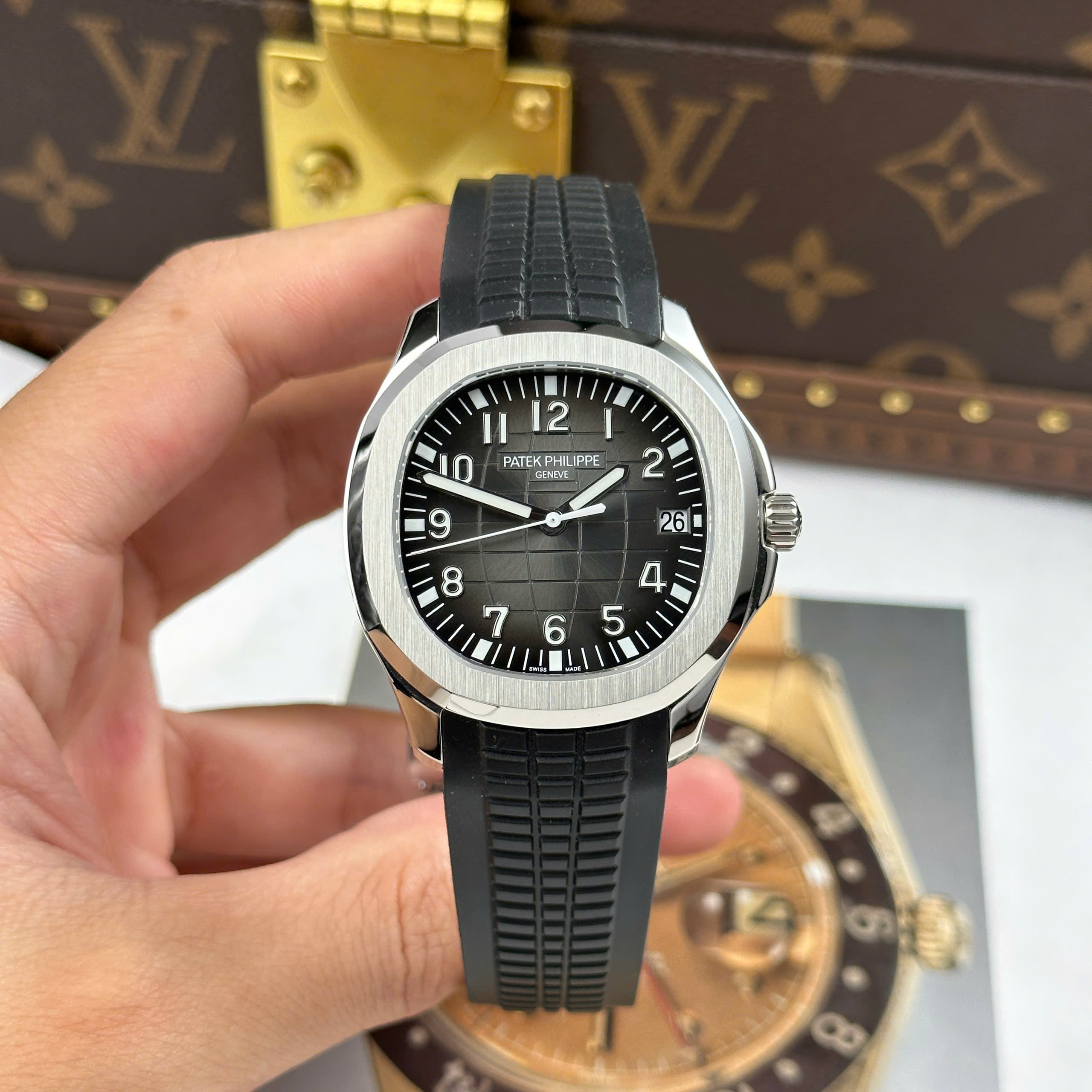 Đồng hồ Patek Philippe Aquanaut 5167 • Size 40mm • máy cal330sc super clone