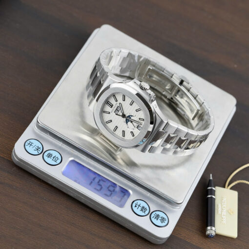 Đồng hồ Patek Philippe Nautilus 5726 Replica 1:1 mặt trắng, size 40.5mm