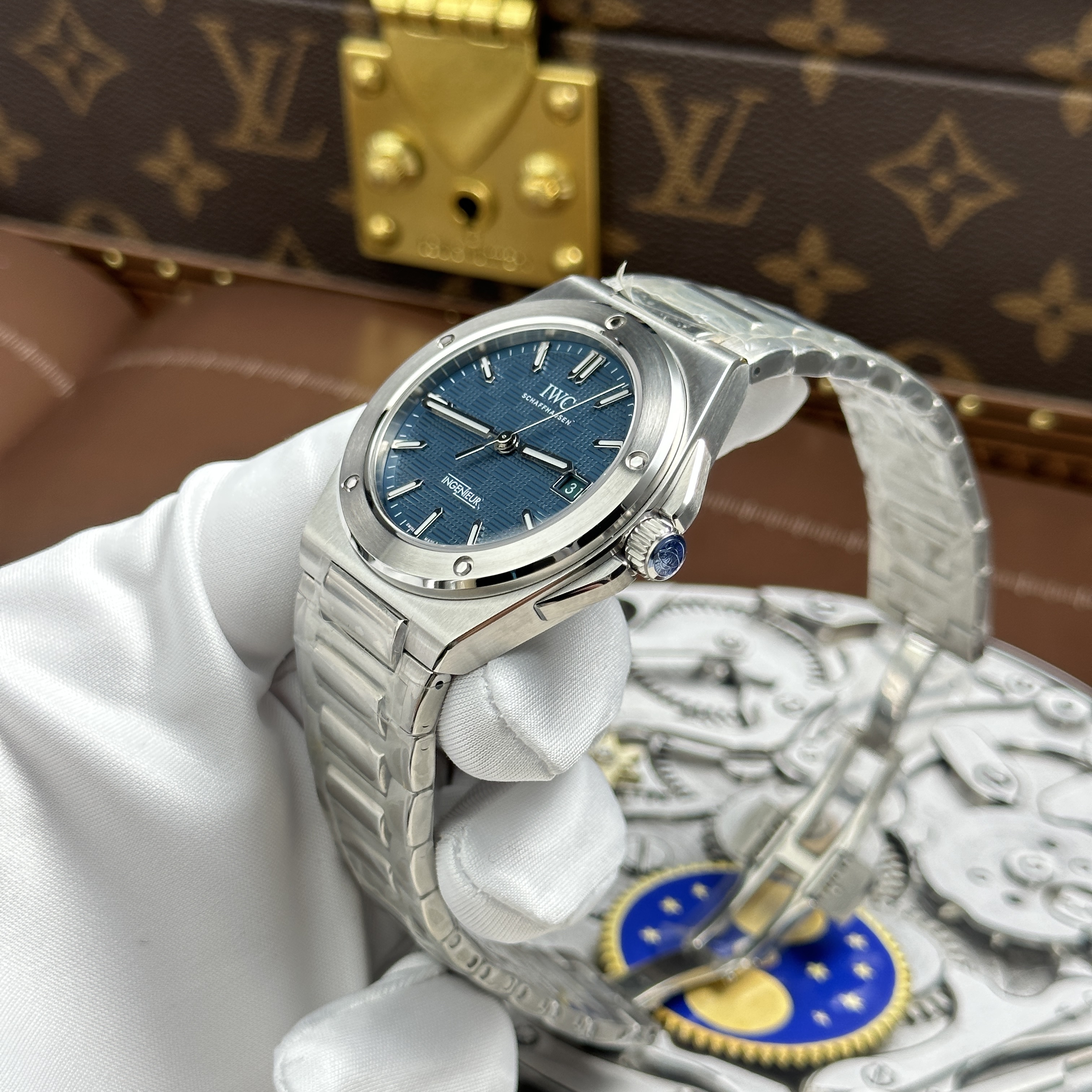 Đồng hồ IWC Ingenieur • Size 40mm • Xanh Navy