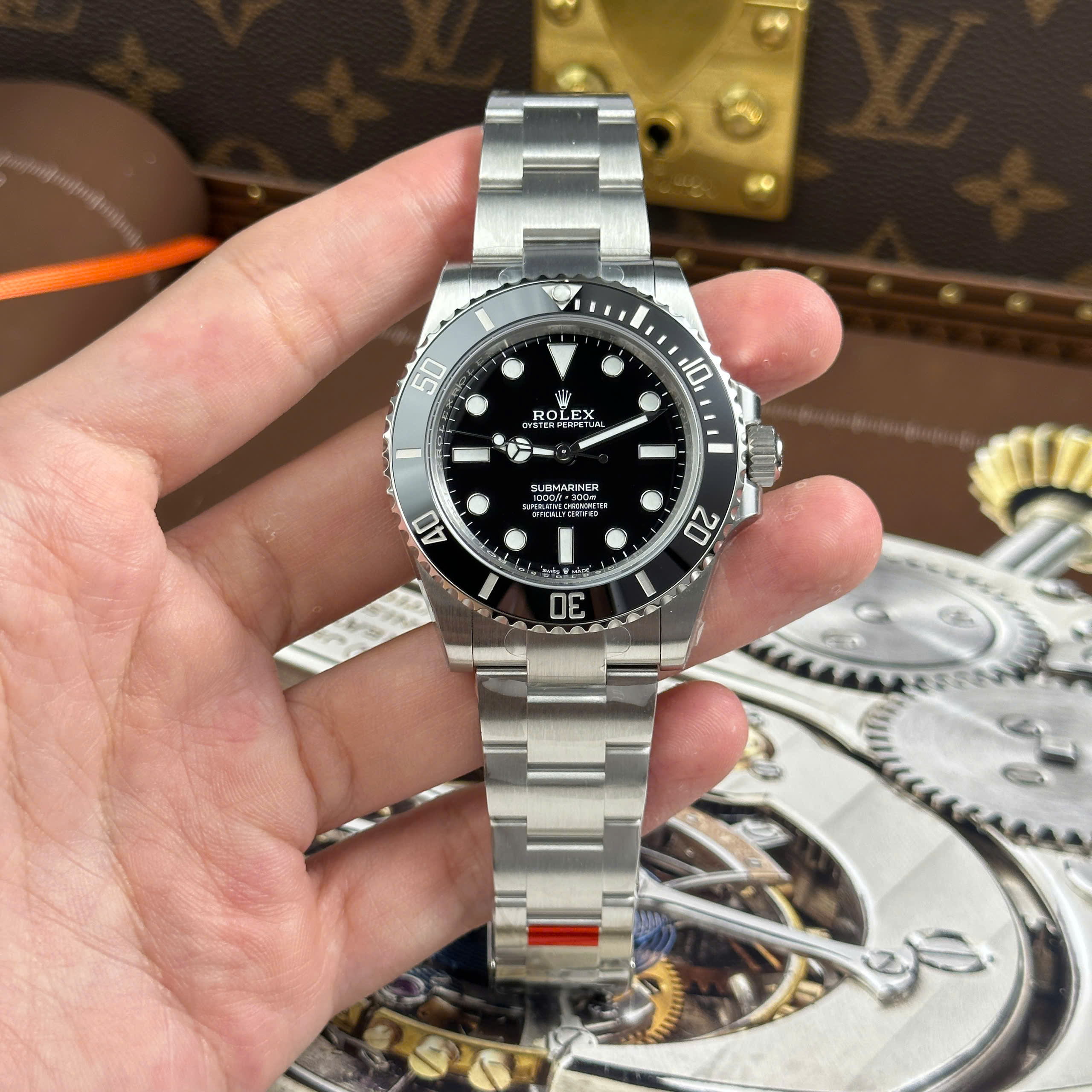 Đồng hồ Rolex Submariner No Date 124060, Size 41mm