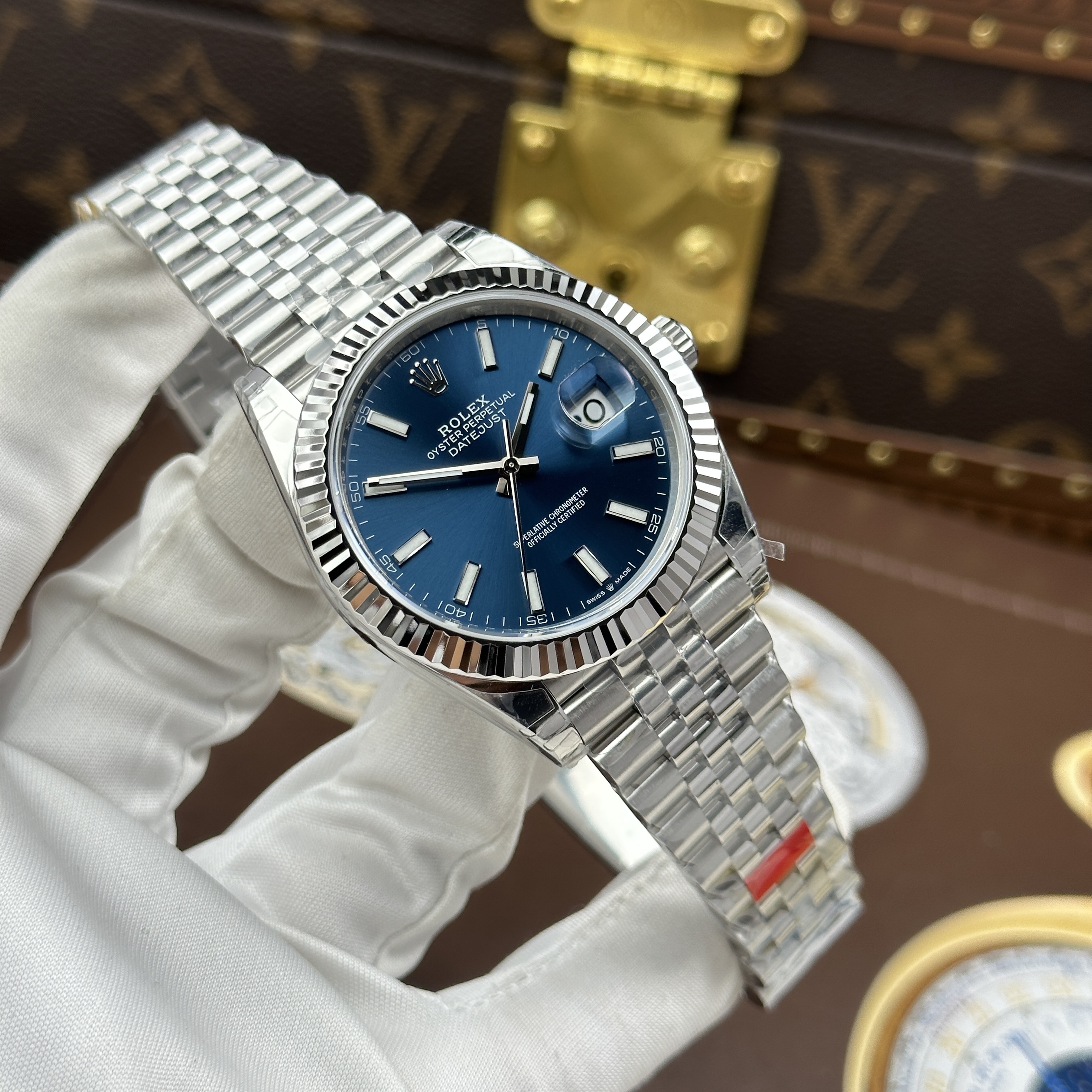 Đồng hồ Rolex Datejust 126334 - Xanh da trời - Size 41mm