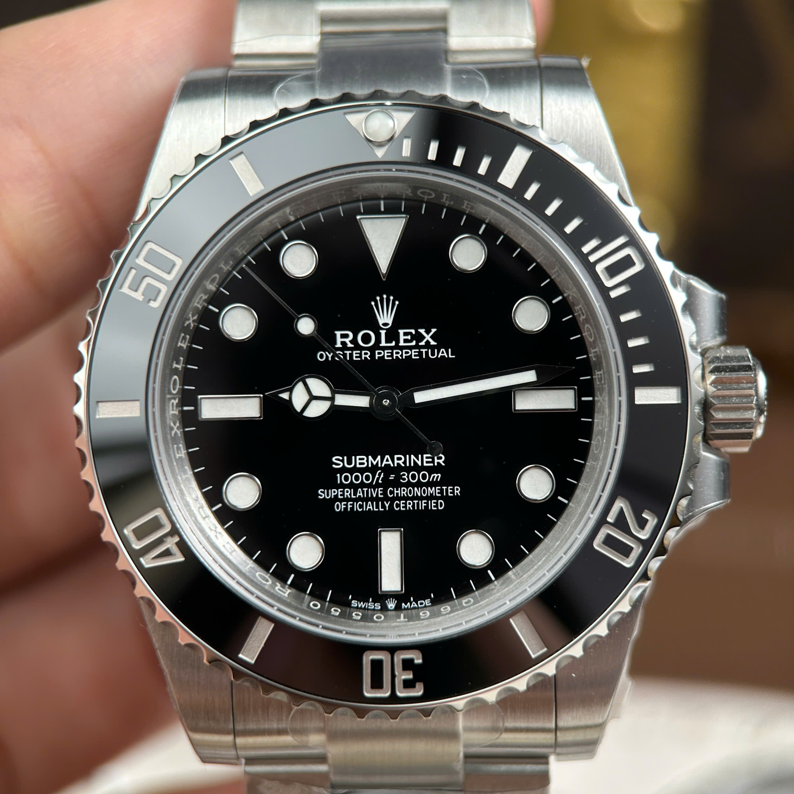 Đồng hồ Rolex Submariner No Date 124060, Size 41mm