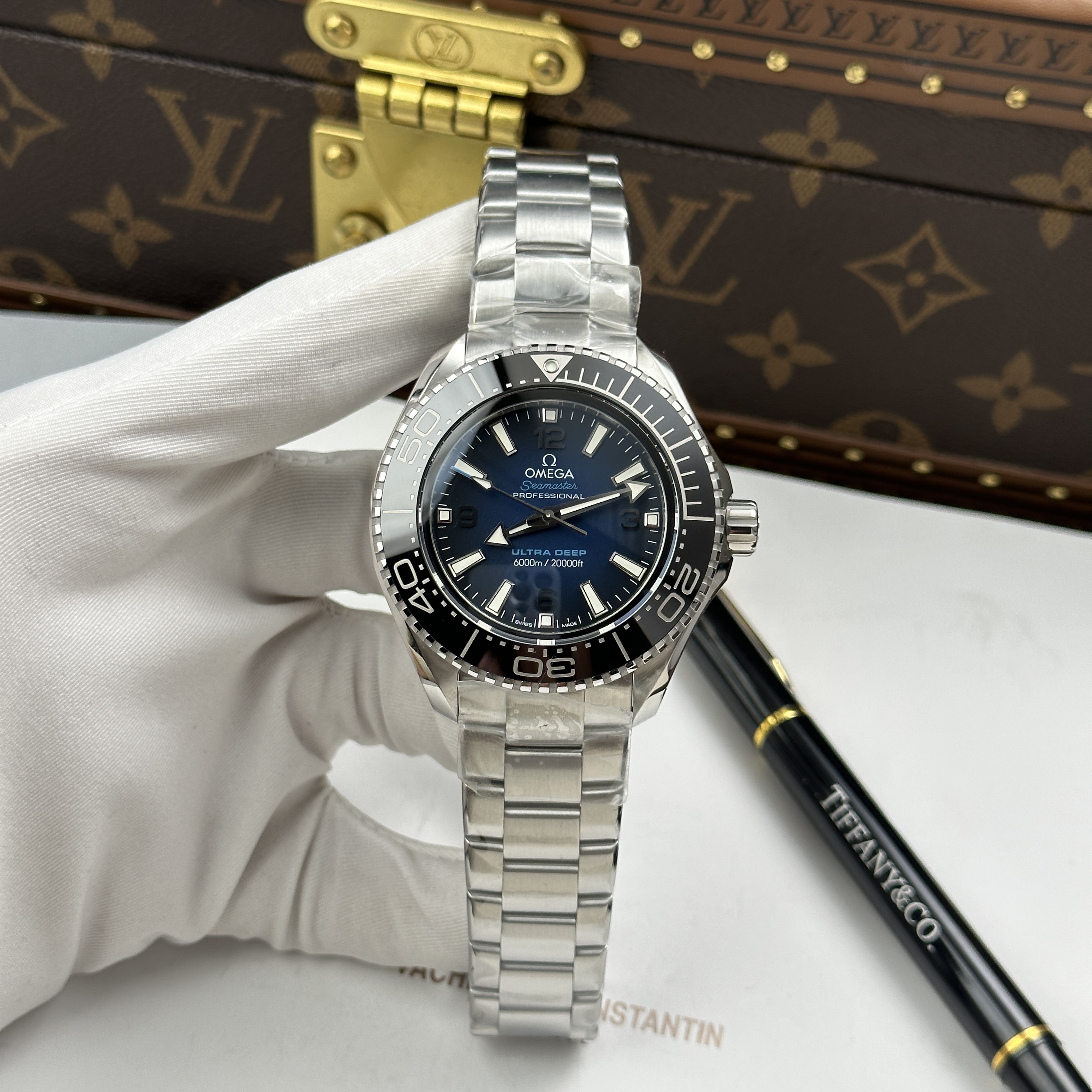 Đồng hồ Omega Seamaster Planet Ocean 6000M Ultra Deep — Size 45.5mm, Dây thép