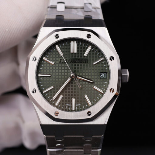 Đồng hồ nam Audemars Piguet Royal Oak 15500 mặt xanh lá cây dây kim loại, Size 41mm
