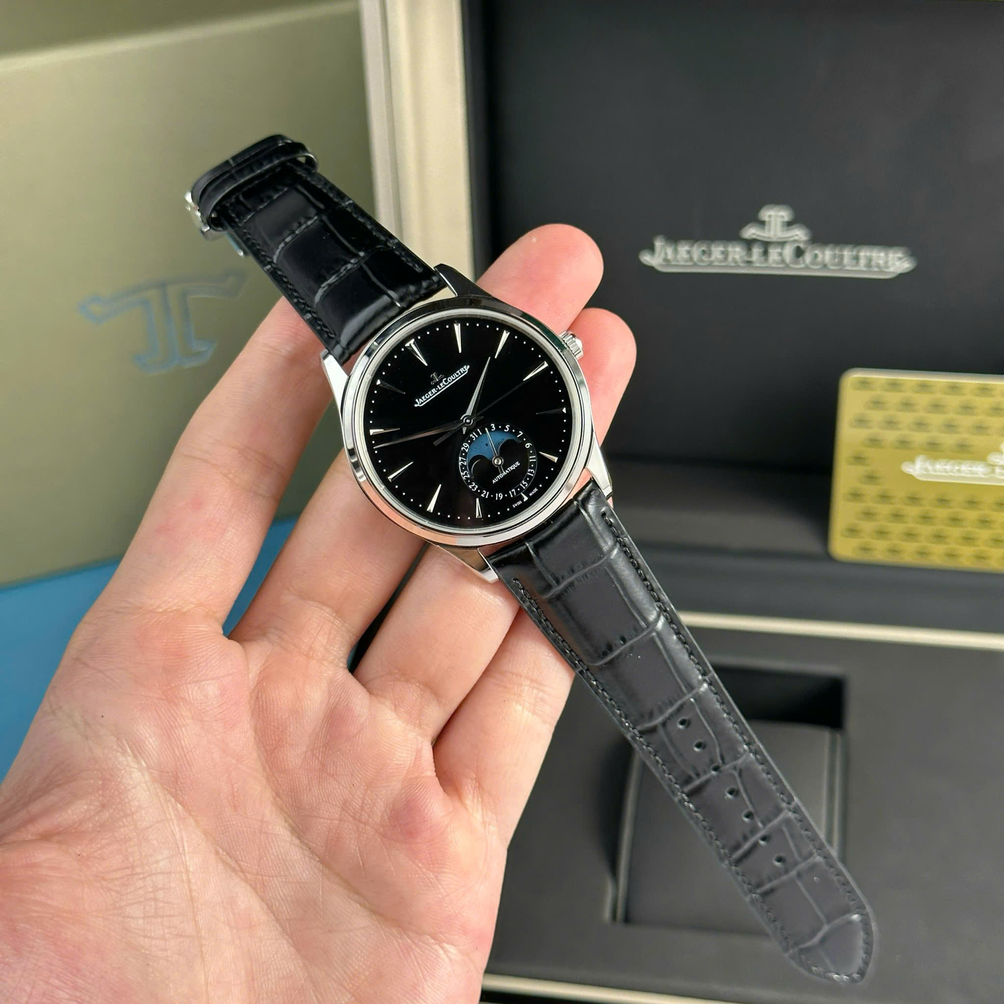 Đồng hồ Jaeger LeCoultre Master Ultrathin Moon, Size 39mm, Black