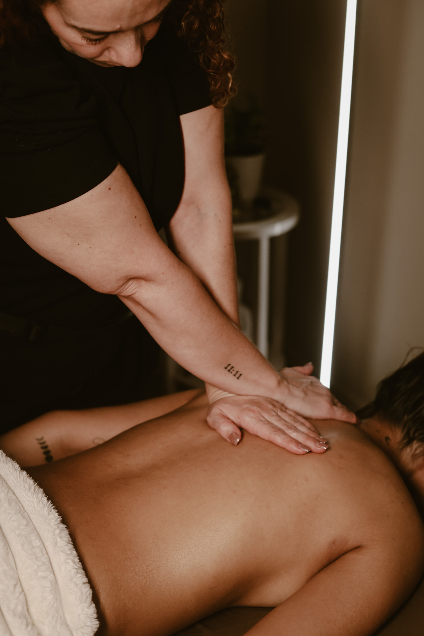 Masaje Descontracturante