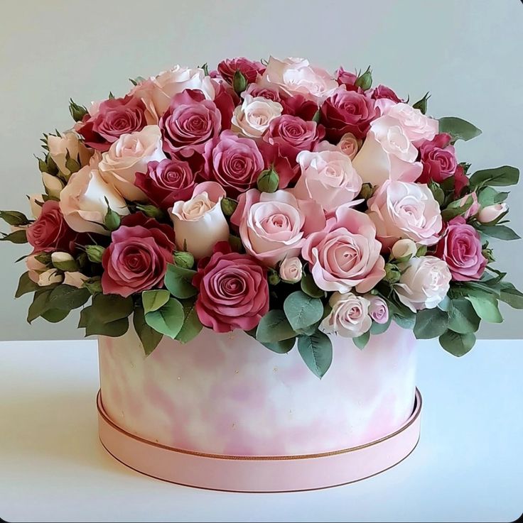 Arreglo Caja Marmolada Sinfonía de Rosas Premium