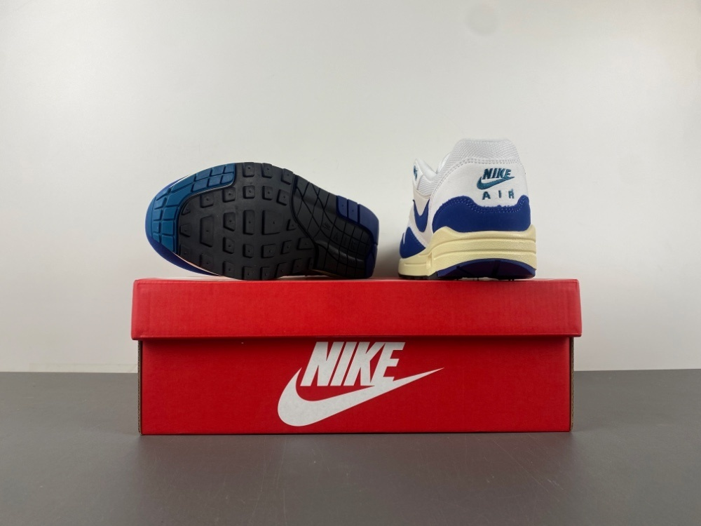 Nike Air Max 1 Athletic Department