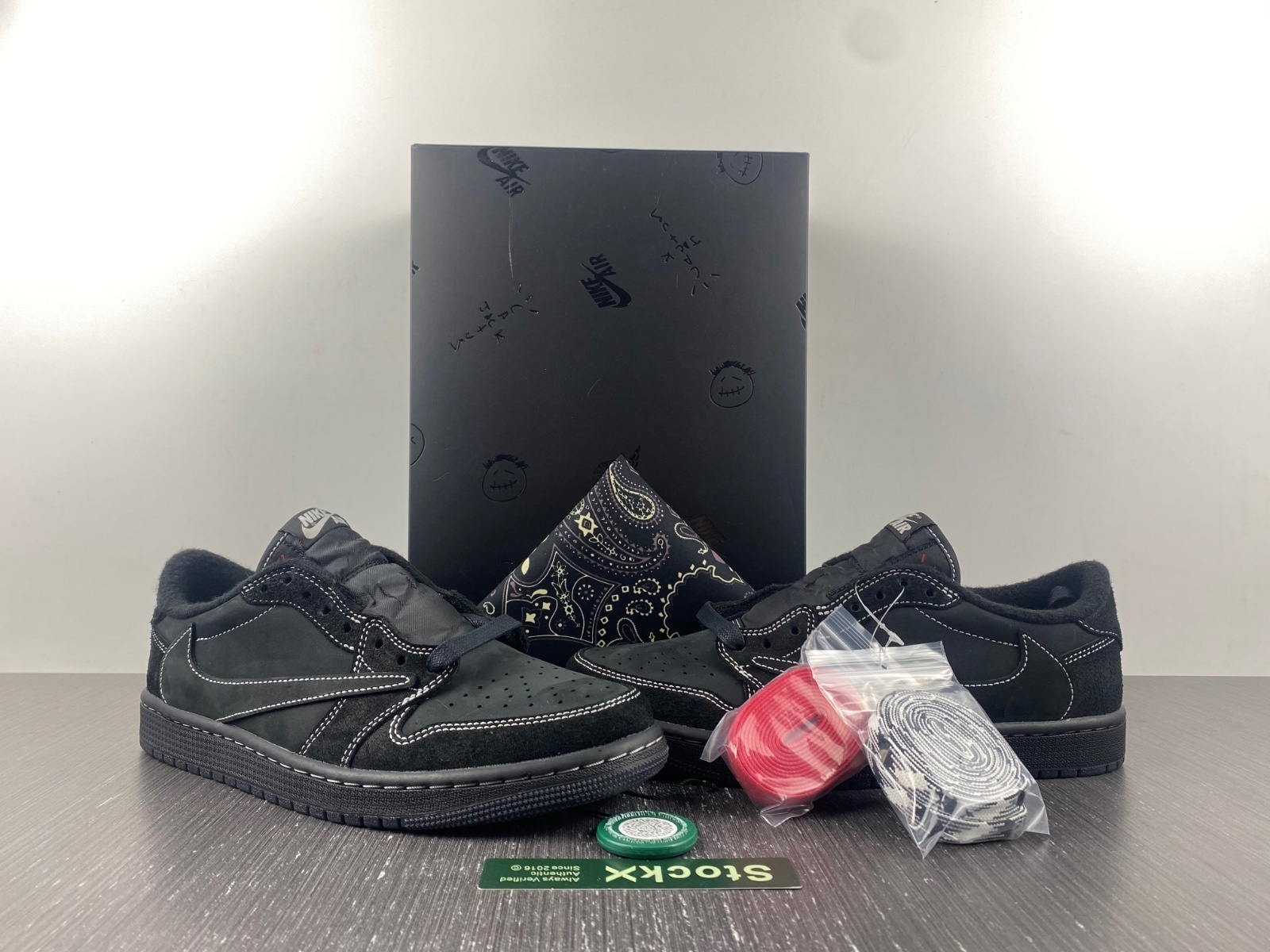  Air Jordan 1 Low X Travis Scott Black Phantom 