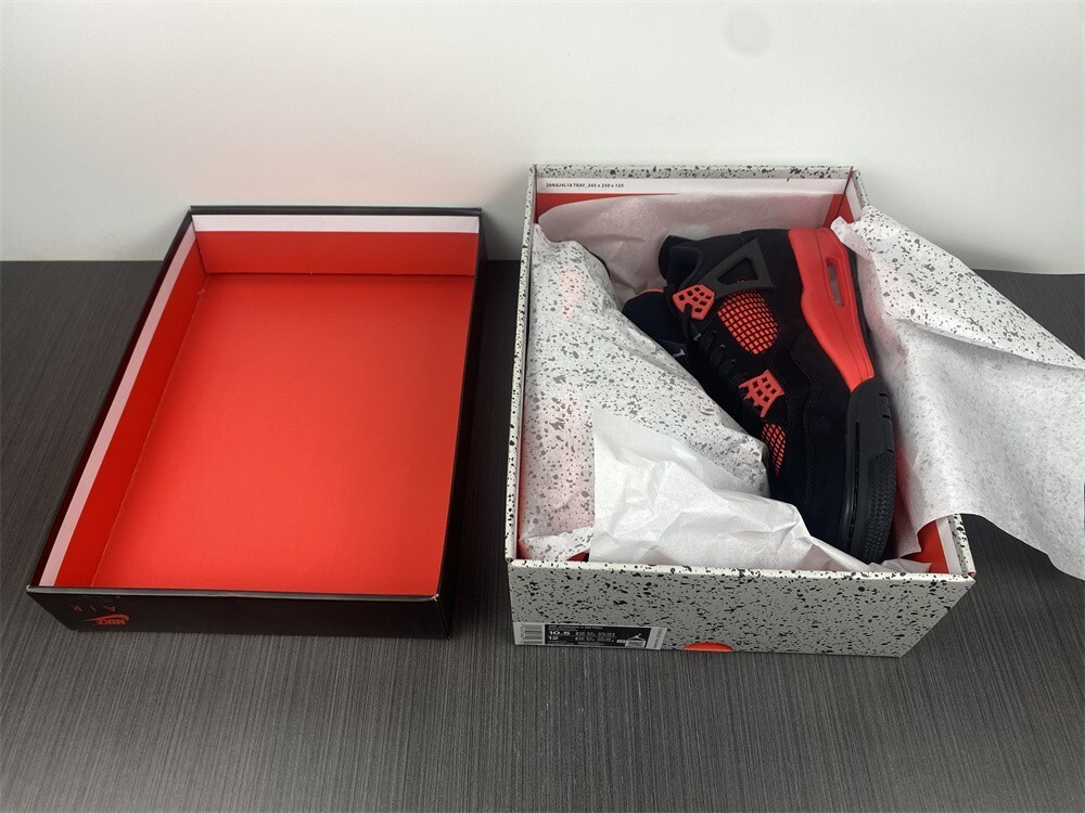 Tênis Air Jordan 4 Retro 'Red Thunder'