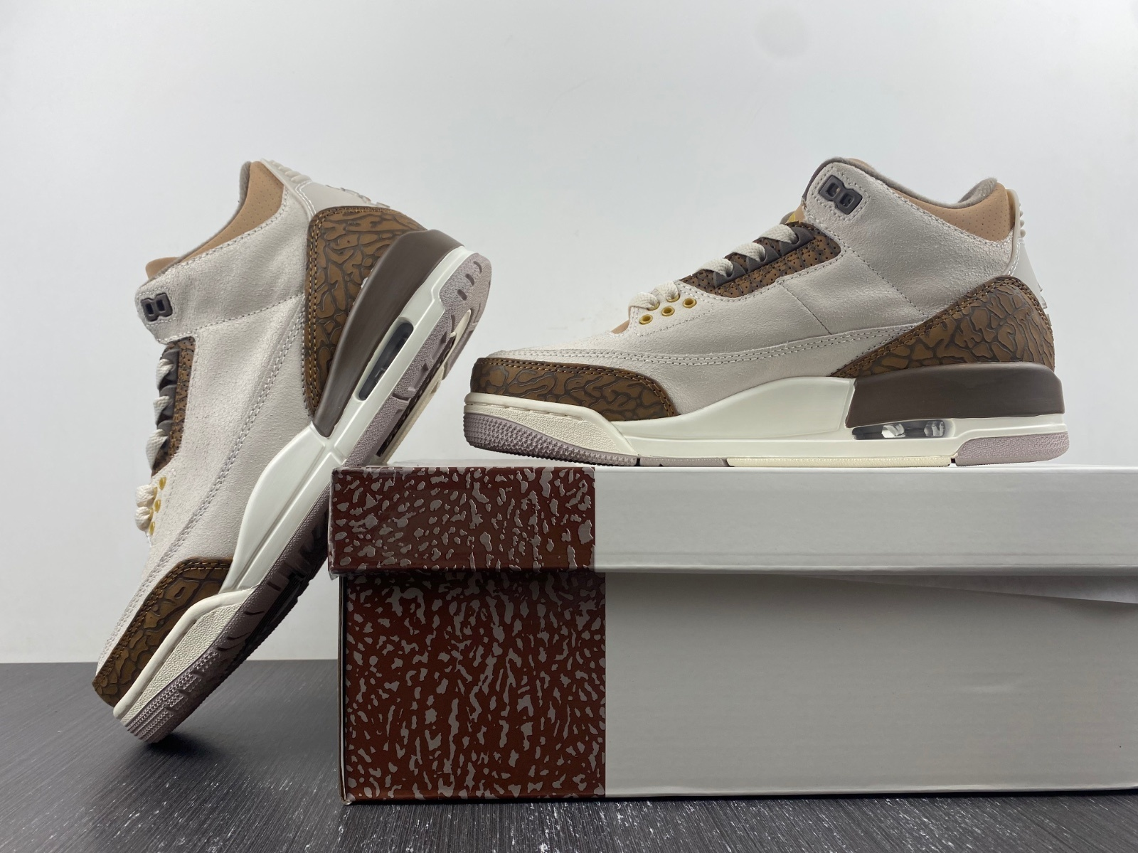 Tênis Air Jordan 3 Polomino