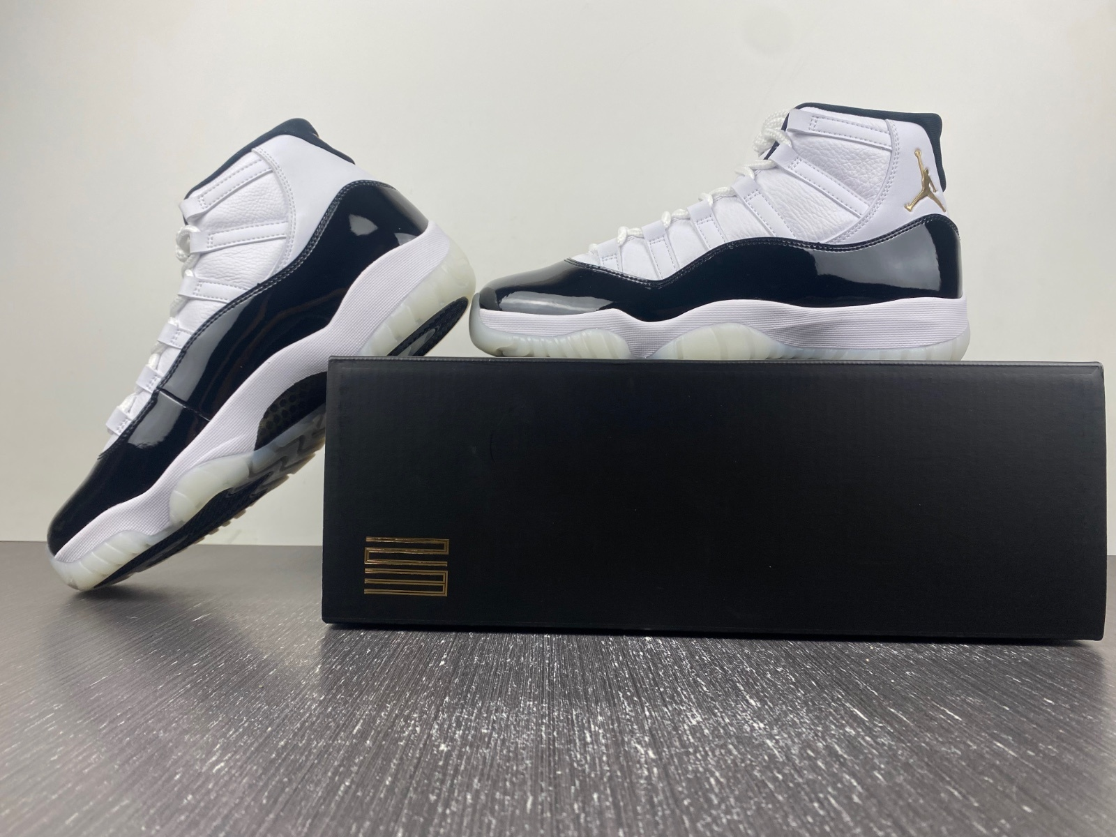 Air Jordan 11 Gratitude