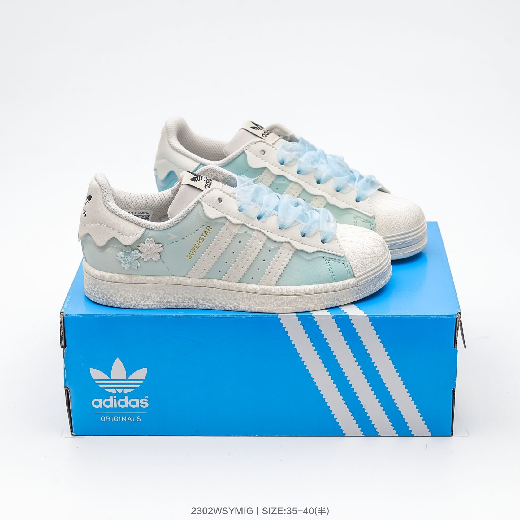 Tênis Adidas Superstar