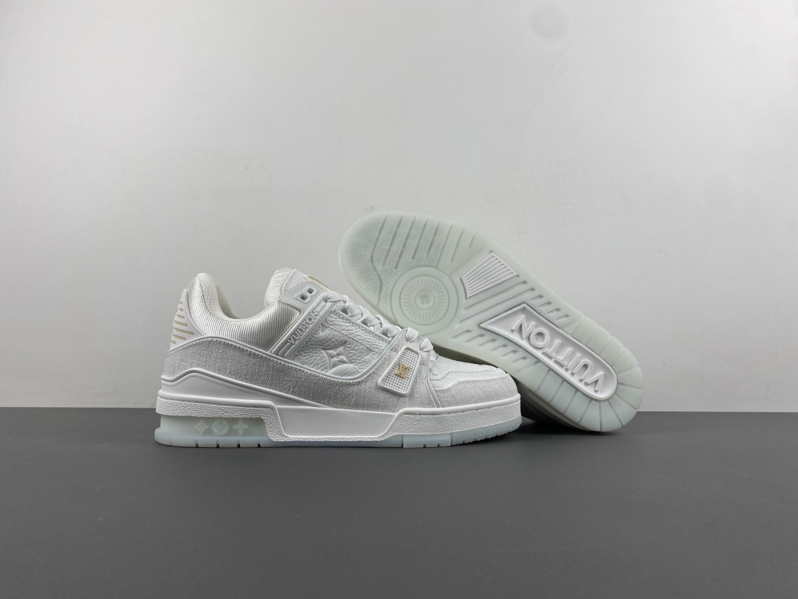 Louis Vuitton Trainer Hemresrth White