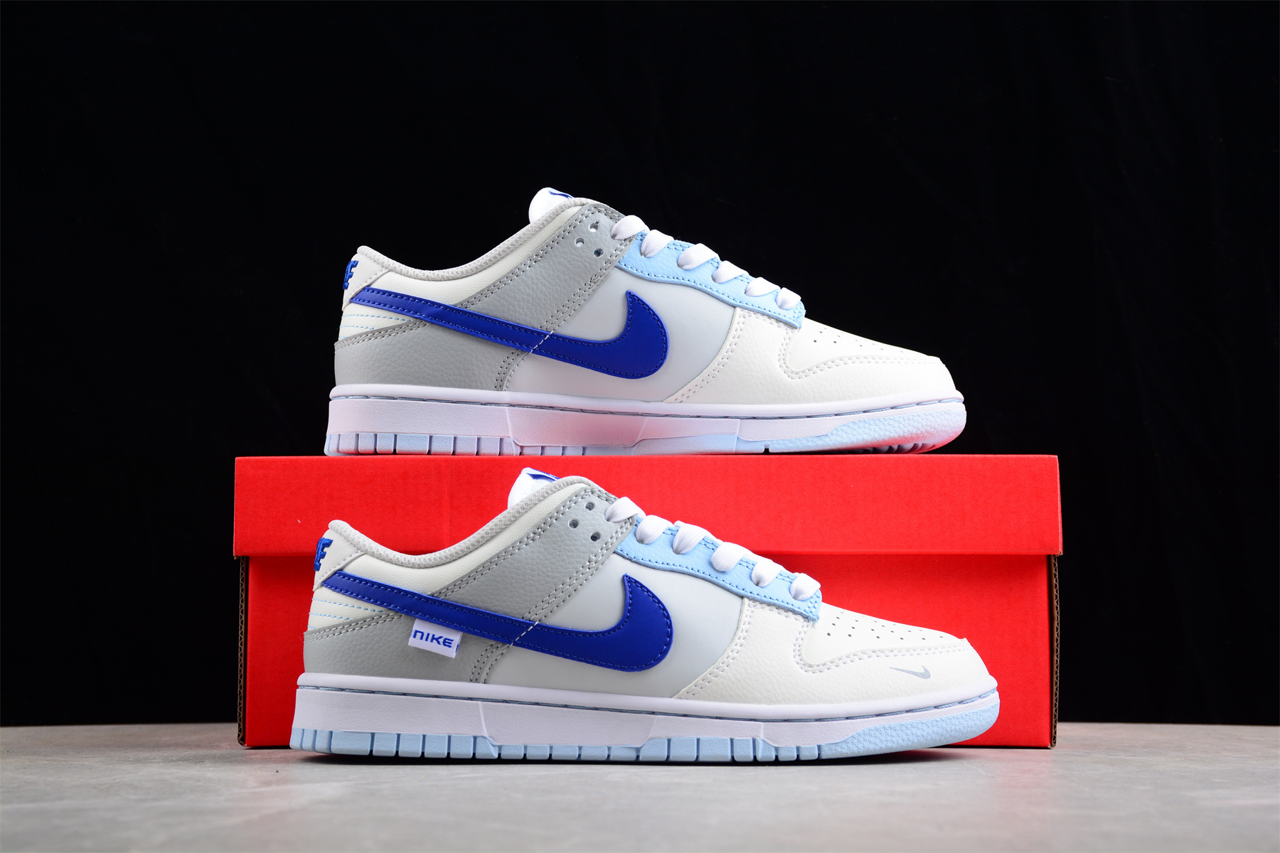 Nike dunk Ivory Hyper Royal (GS)
