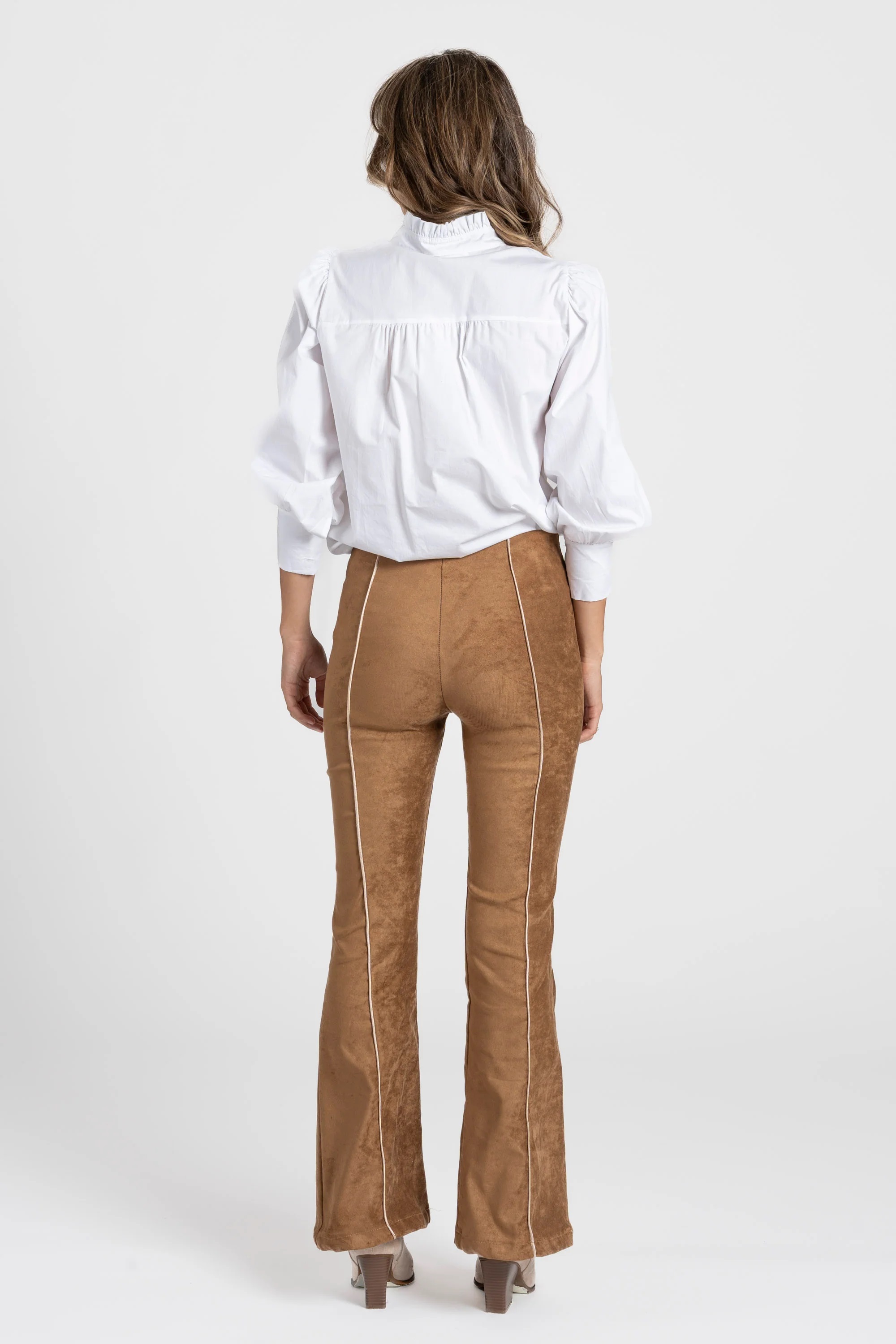 PANTALÓN FLARE  EFECTO ANTE 