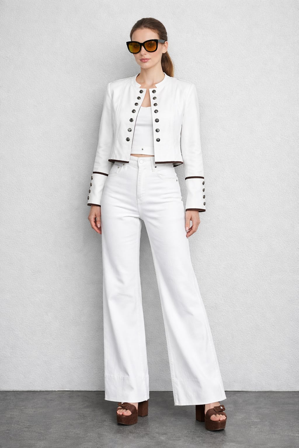 CHAQUETA CROP BOTONES