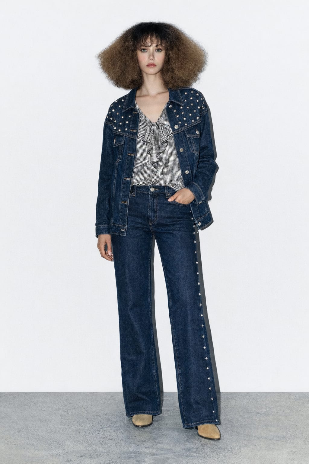 CAZADORA VAQUERA TACHUELAS 