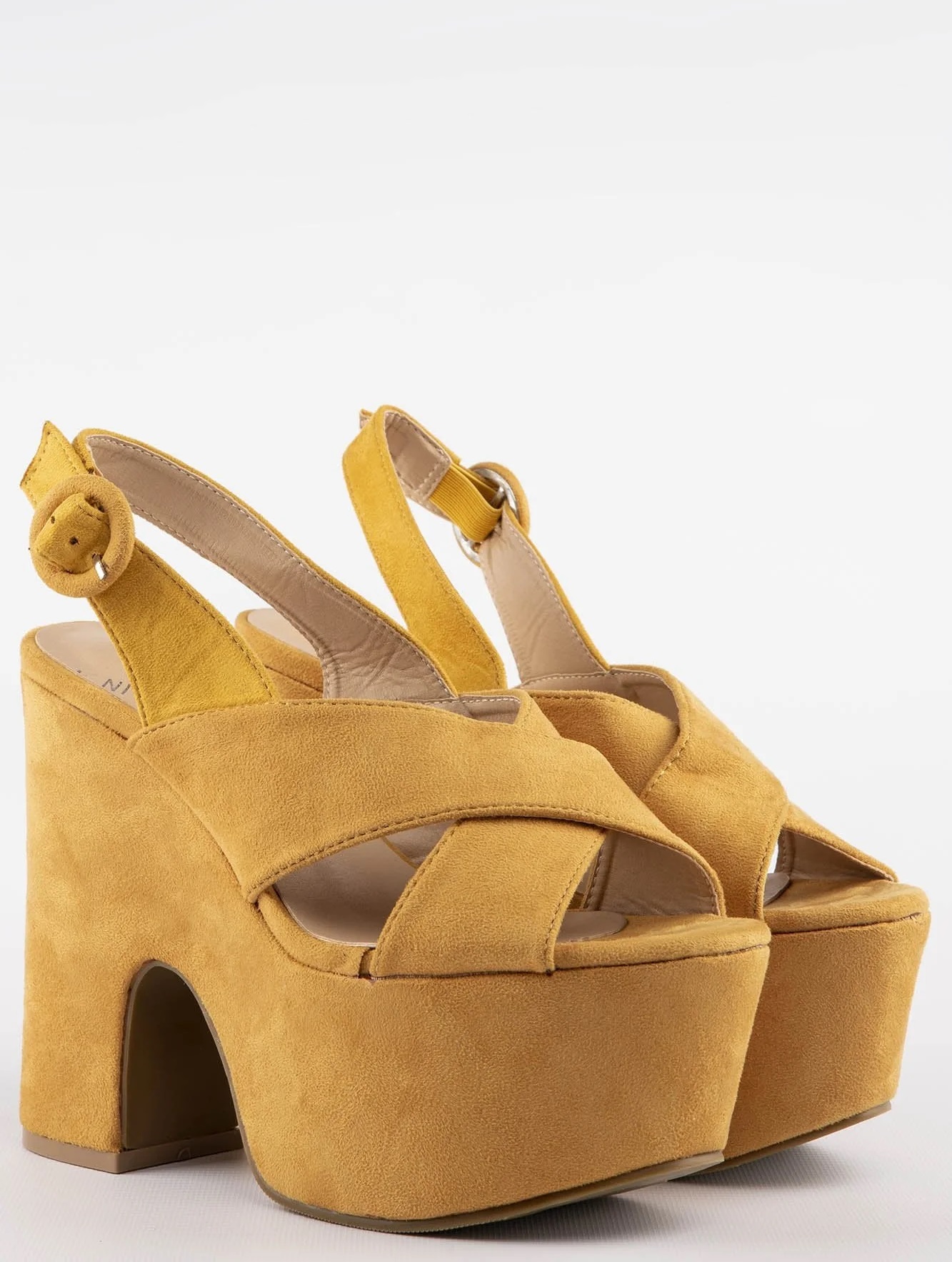 SANDALIAS DE CUÑA EFECTO ANTE