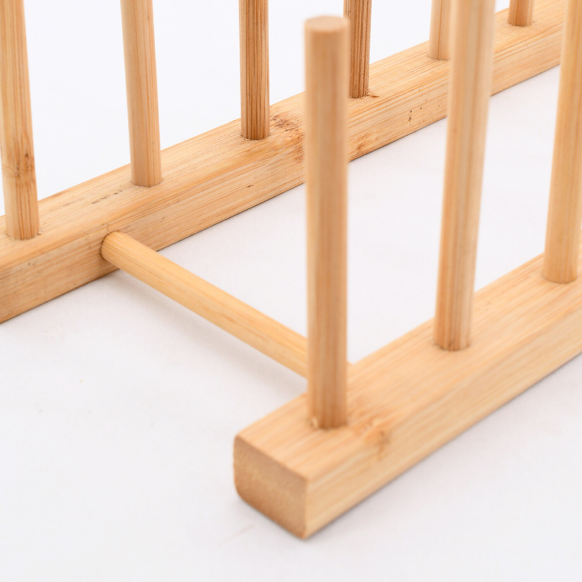 Organizador de Platos de Bambú