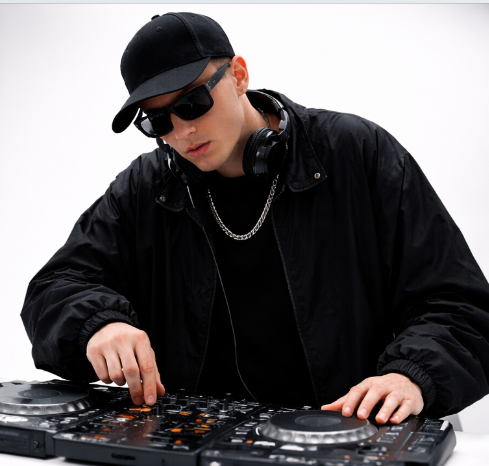 White &/or Black Pioneer DJ Controller