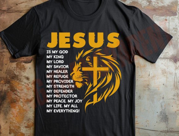 Jesus Is My God King – Christian Lion Cross T-Shirt (Streetwear Faith)