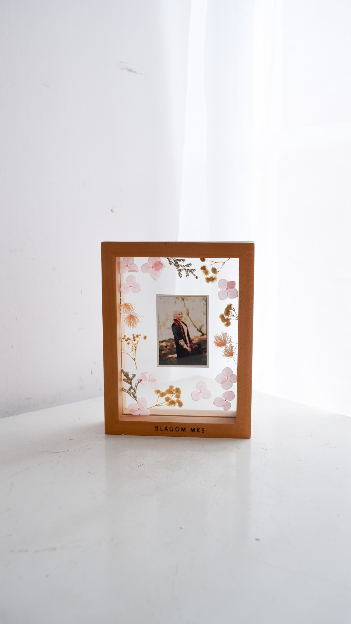 Mini Wooden Glass Frame