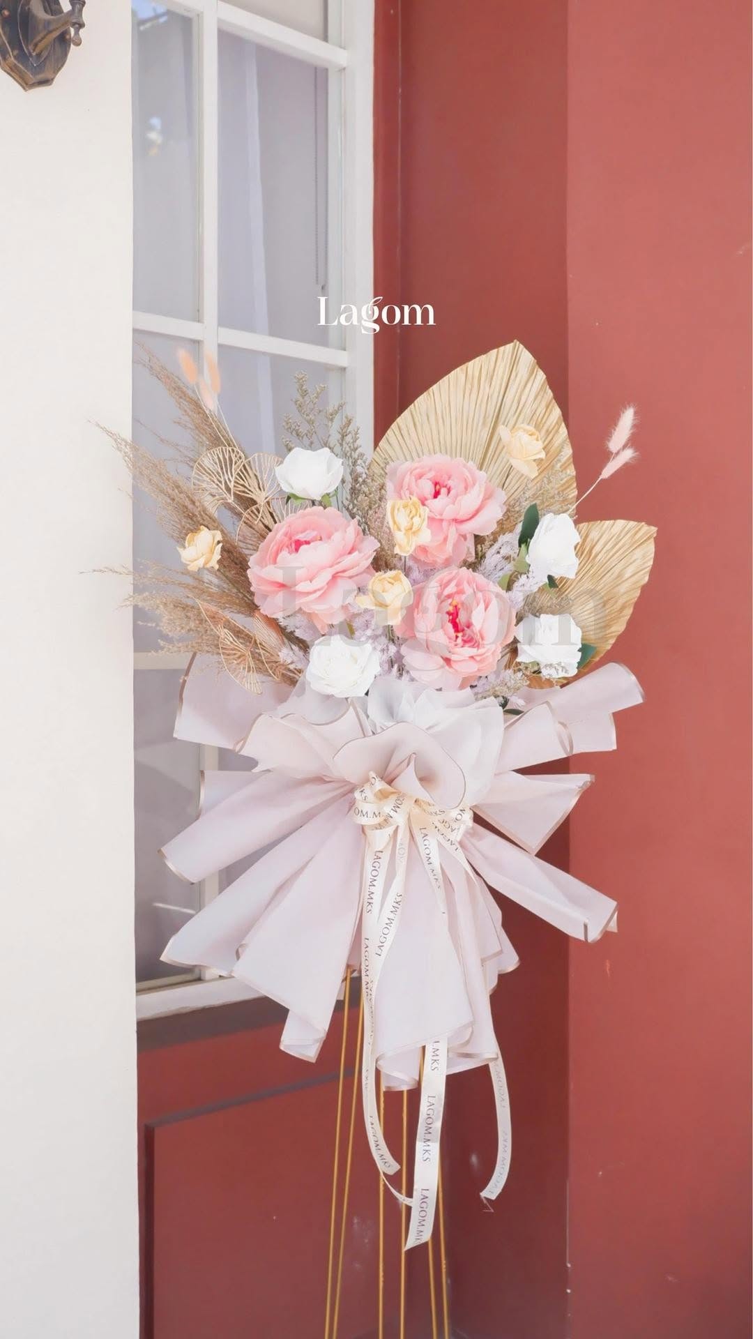 Standing Flower Seoul