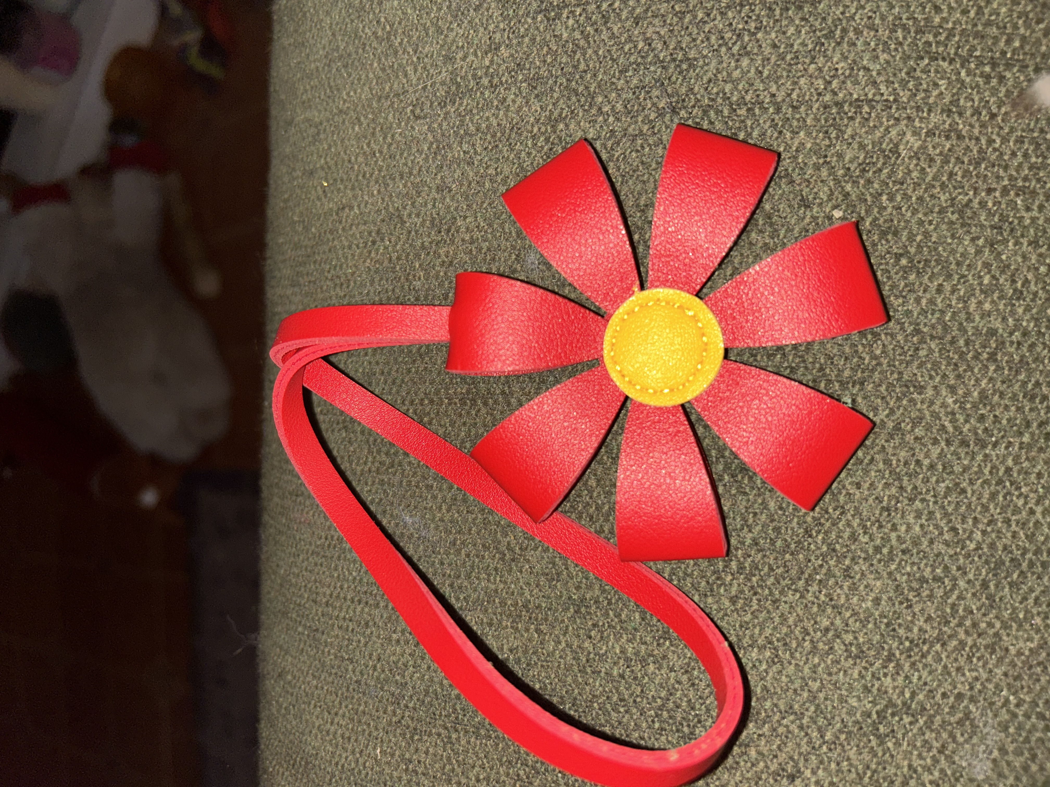 Sunflower Keychain - 2 Colors