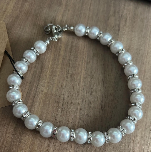 Pearl Collar / Pet Necklace