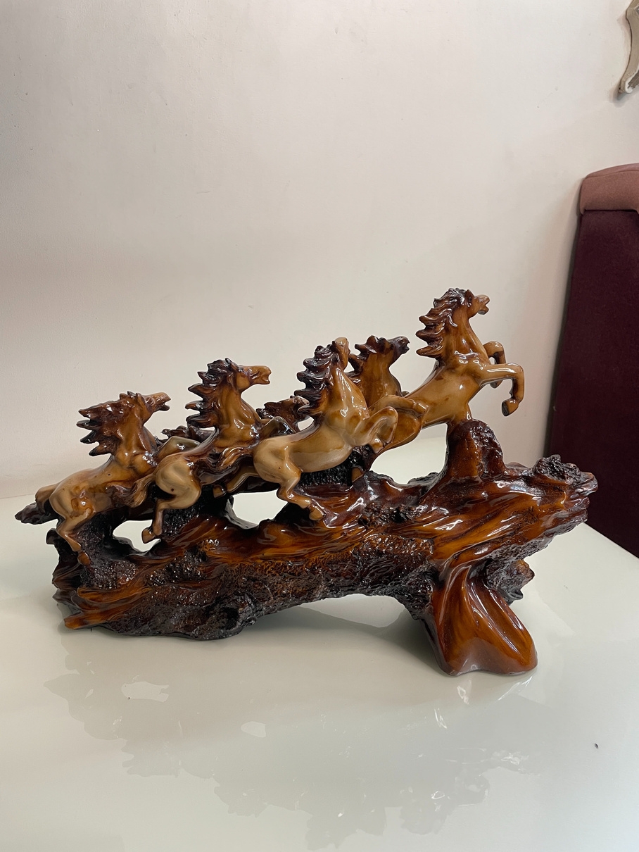 Running Horses Decorative Statue