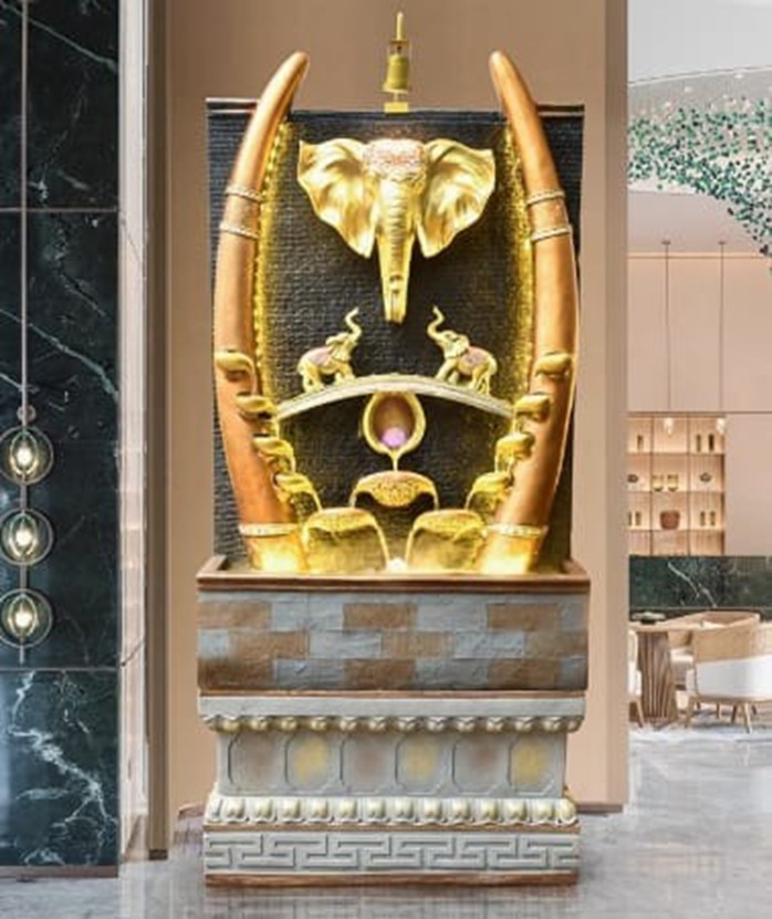 Golden Elephant Trunk Water Fountain