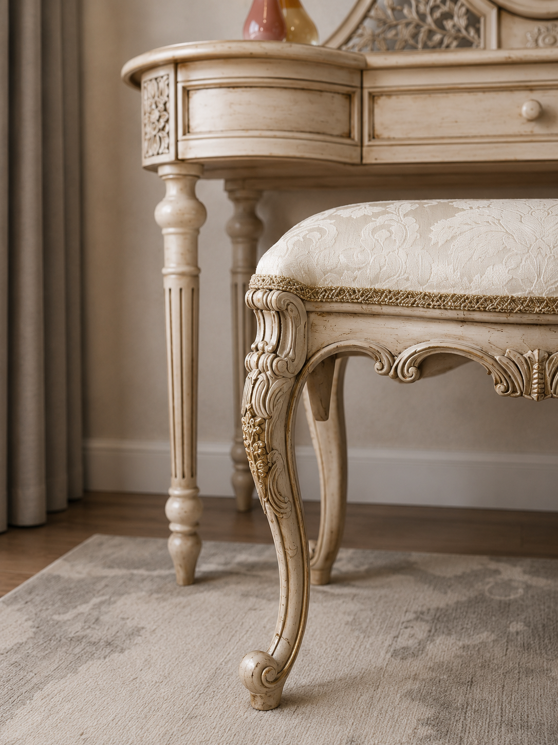 Modern Handcrafted Wooden Dressing Table