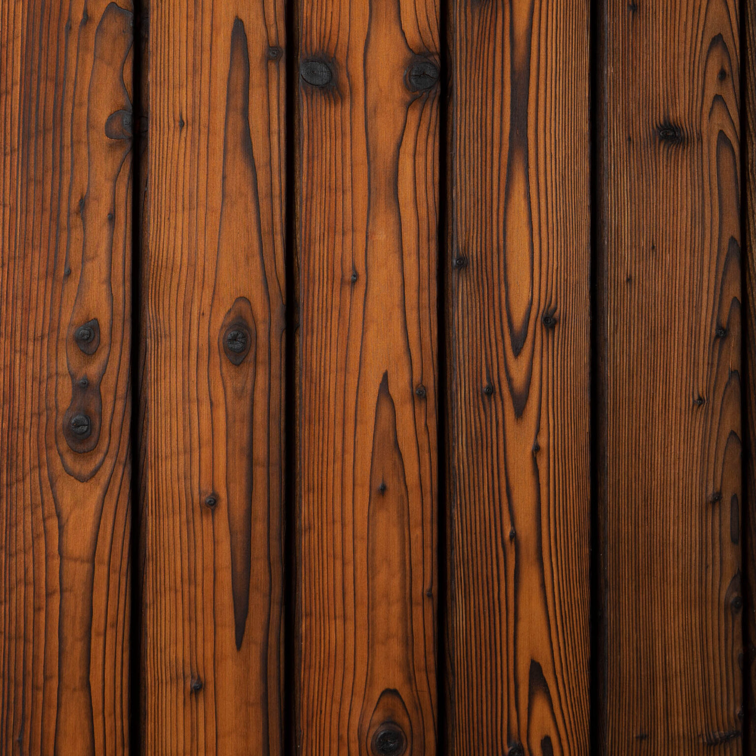 Teak  degintos pušies ar eglės medienos lentos 28x120x4000