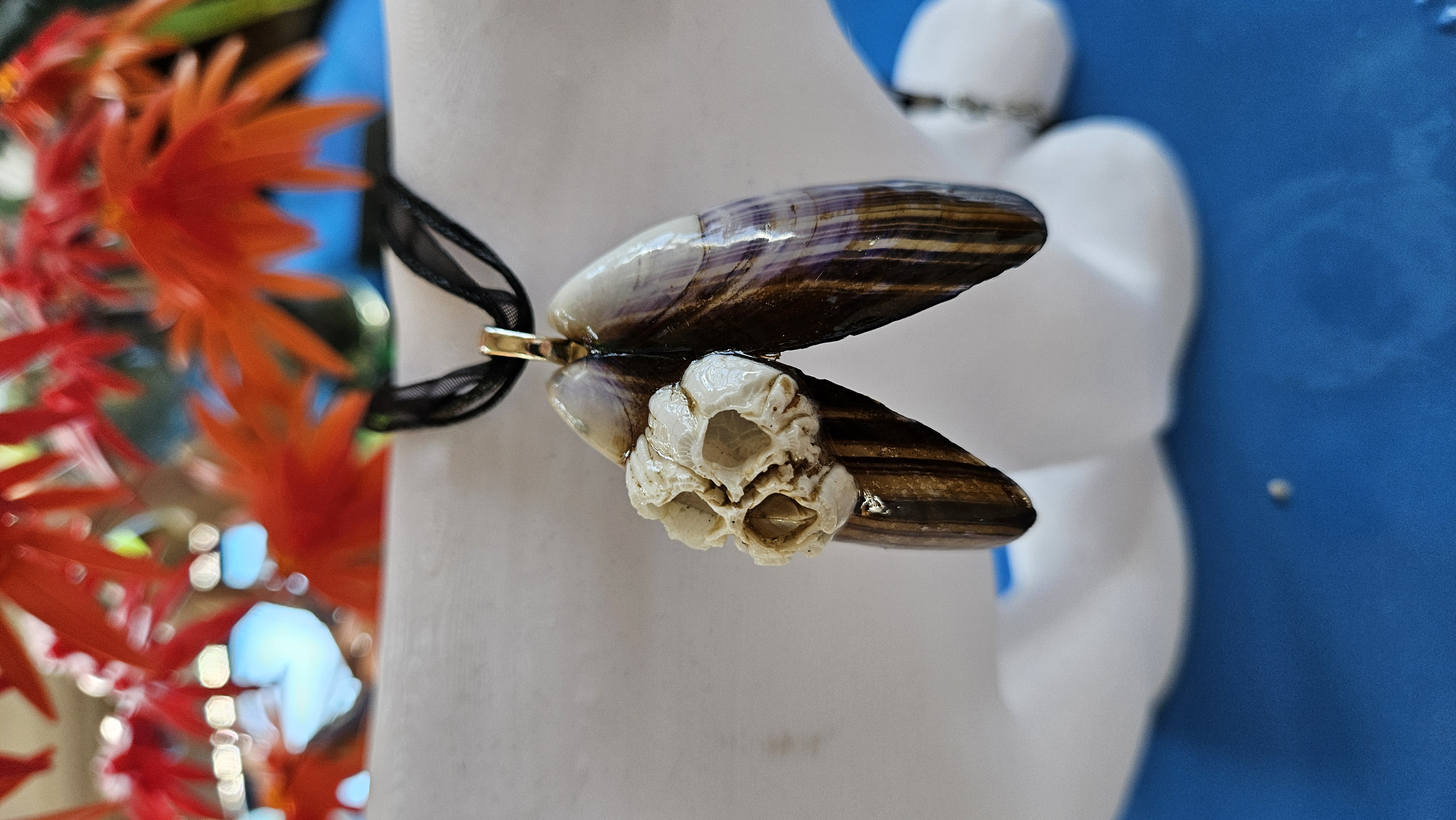 Collier “Ailes de l’Océan” — Moule & Balanes Acorn