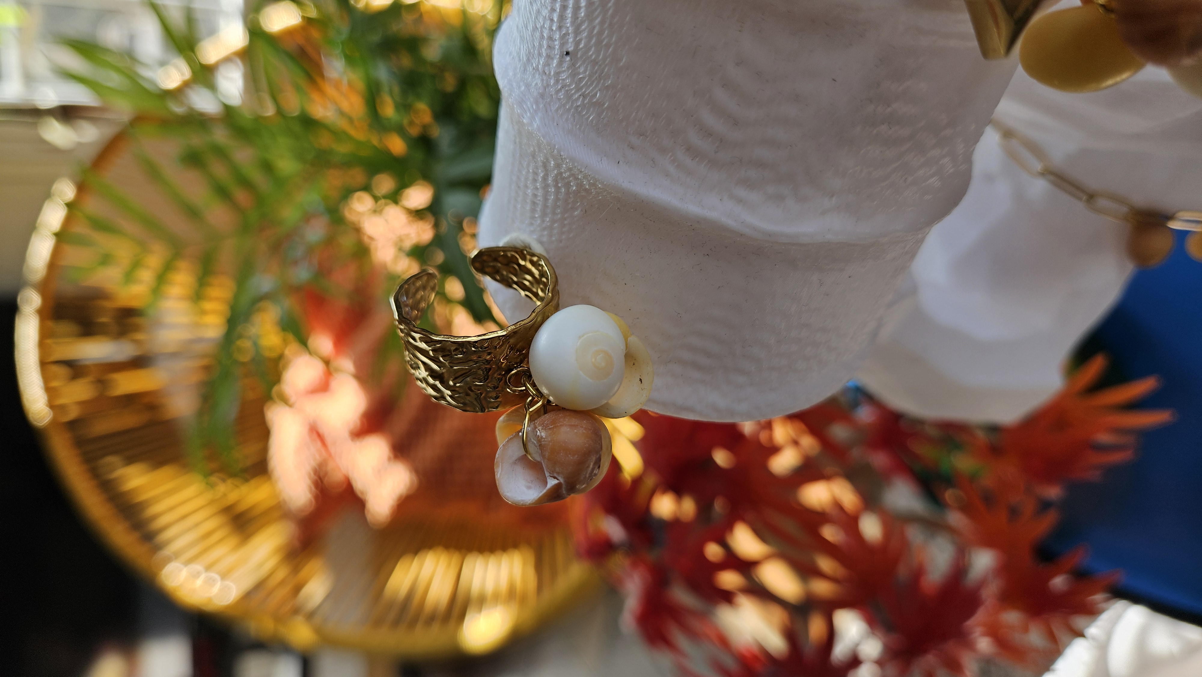 Bague ajustable dorée & coquillages — Trésor du Morbihan