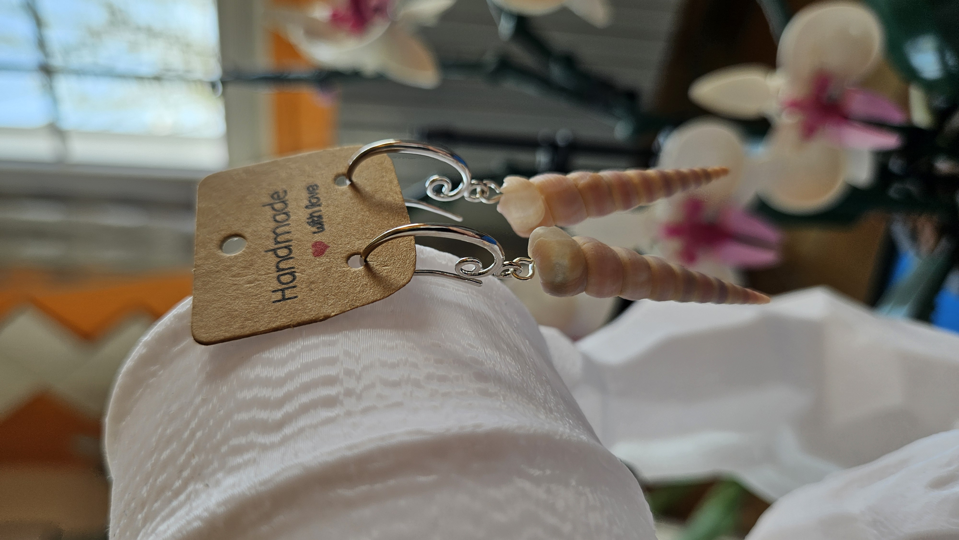 Boucles d’oreilles Turitella Terebra — Souvenir de Malaisie