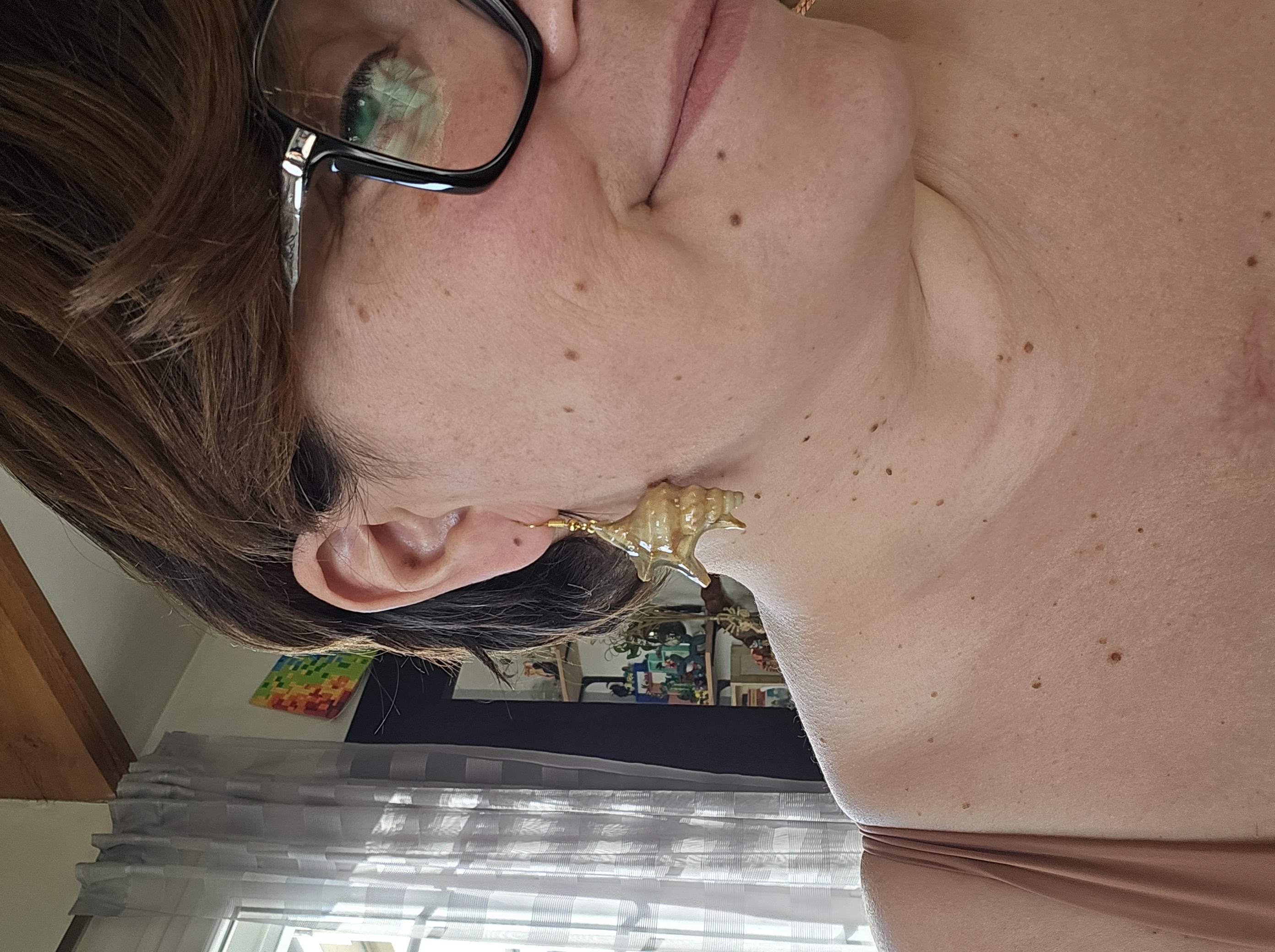 Boucles d’oreilles “Pied de Pélican” — Éclat sauvage & caractère marin