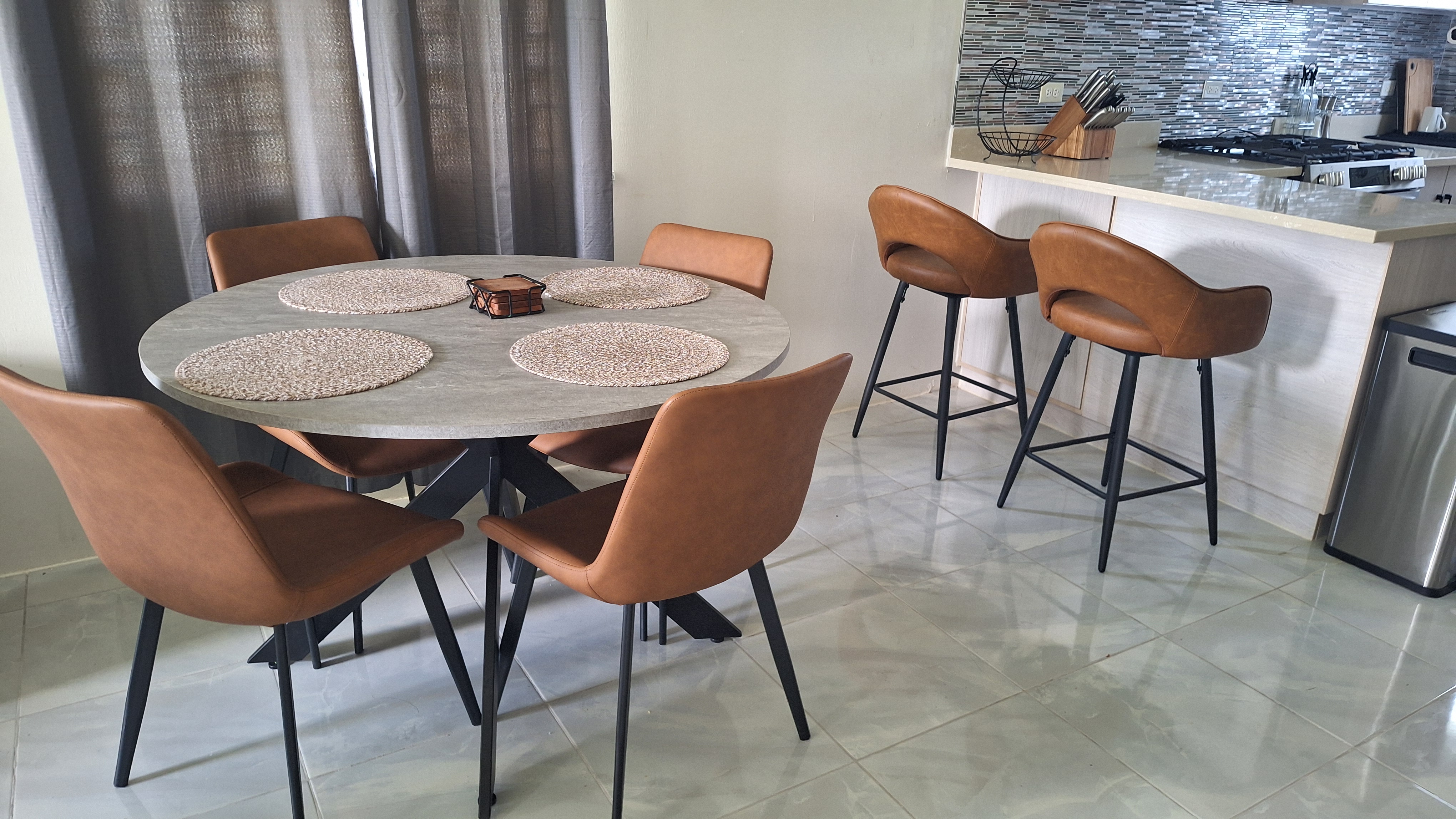 Dining Table (4 Leather Chairs)