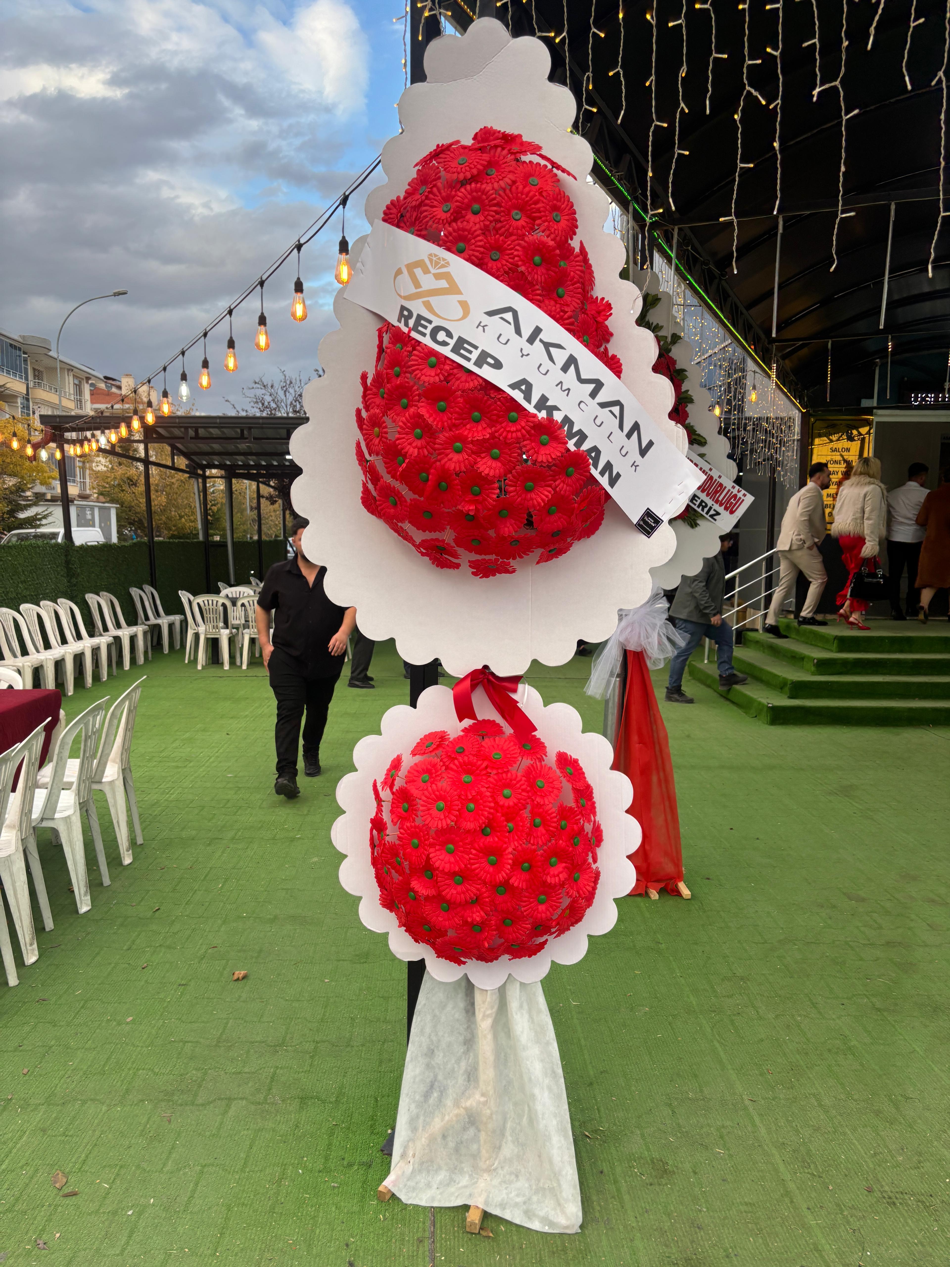 Çift Katlı Çelenk