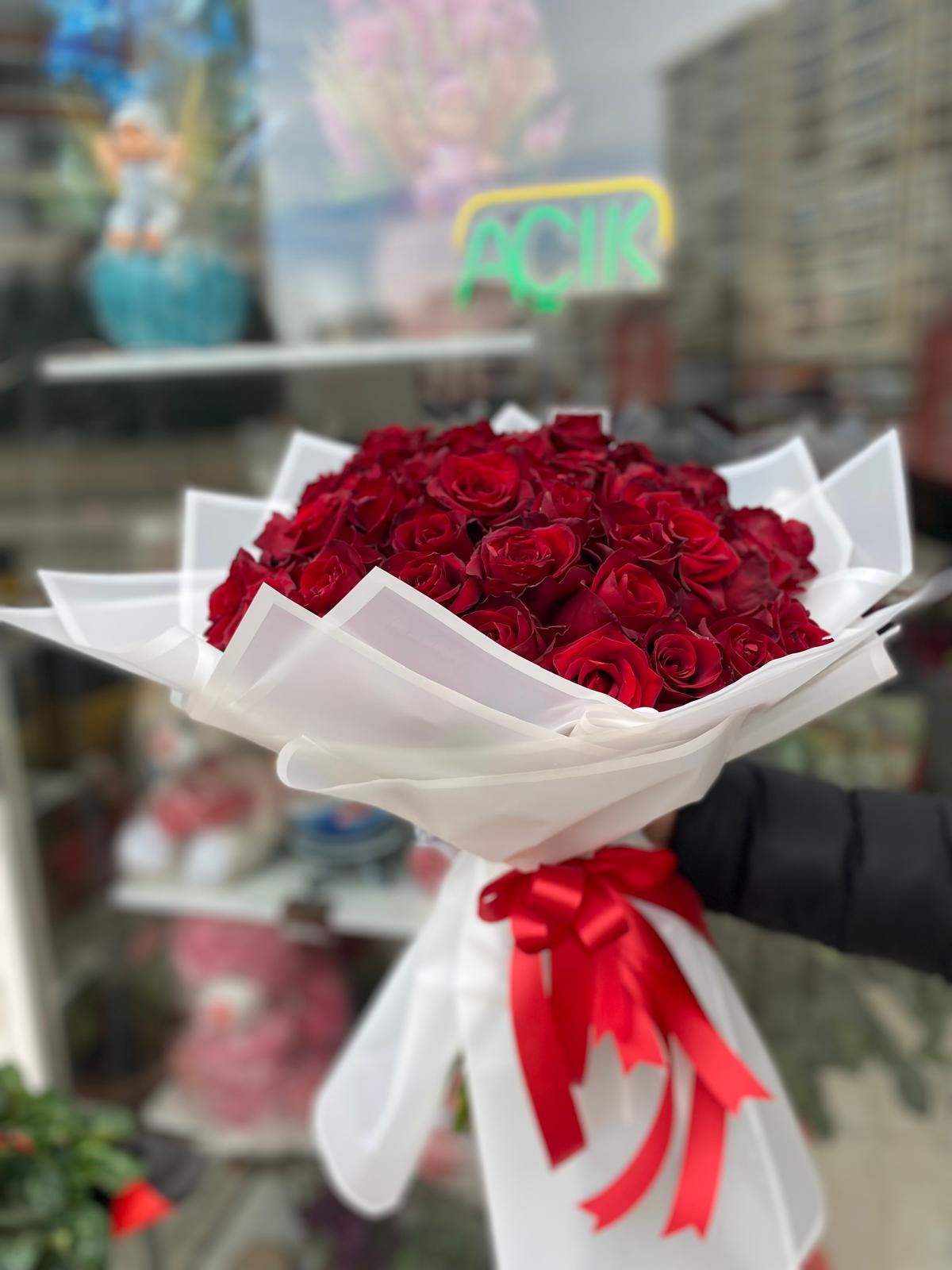  60 'Lı Kırmızı Gül Buketi