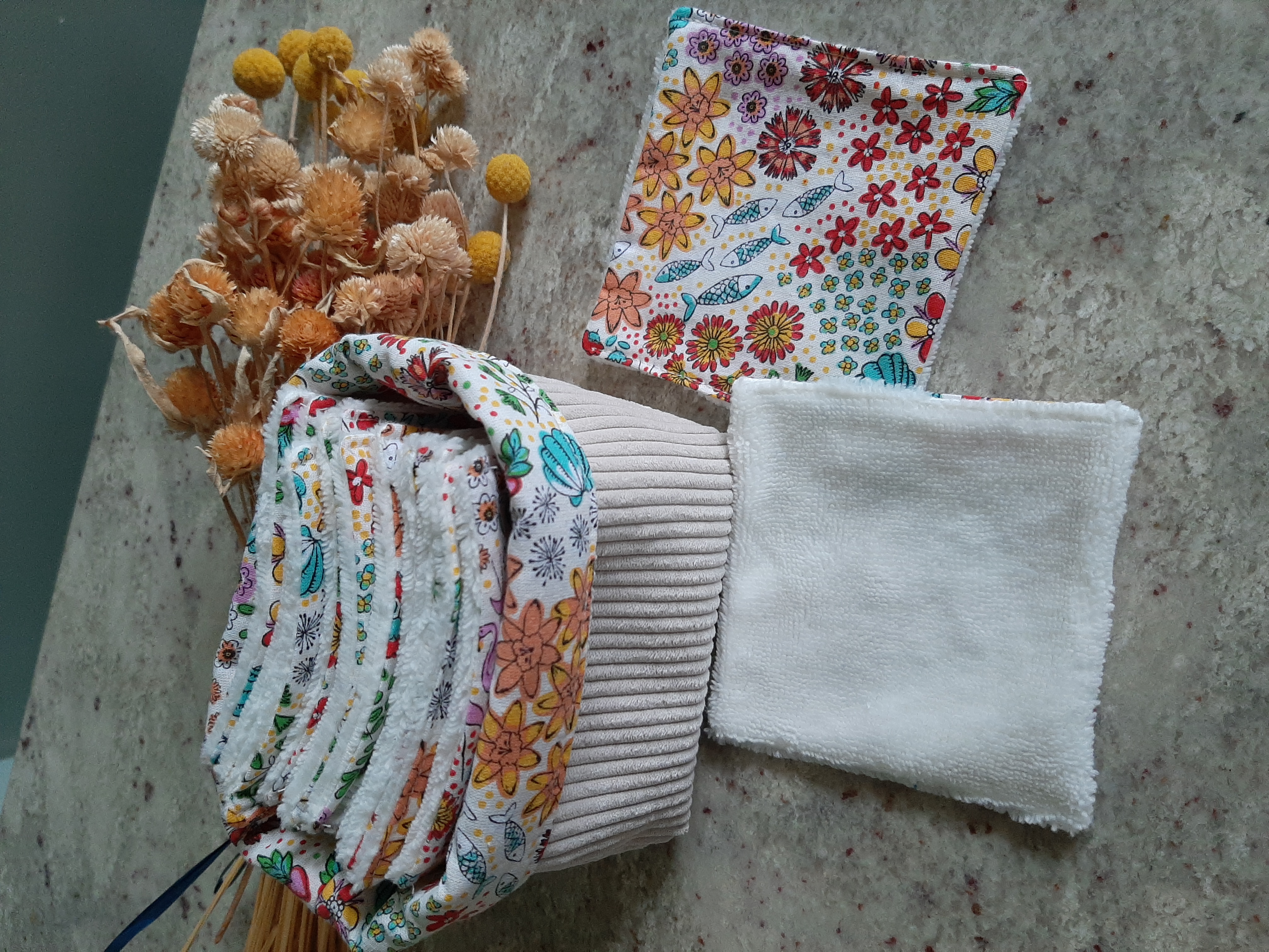 Lingettes démaquillantes réutilisables