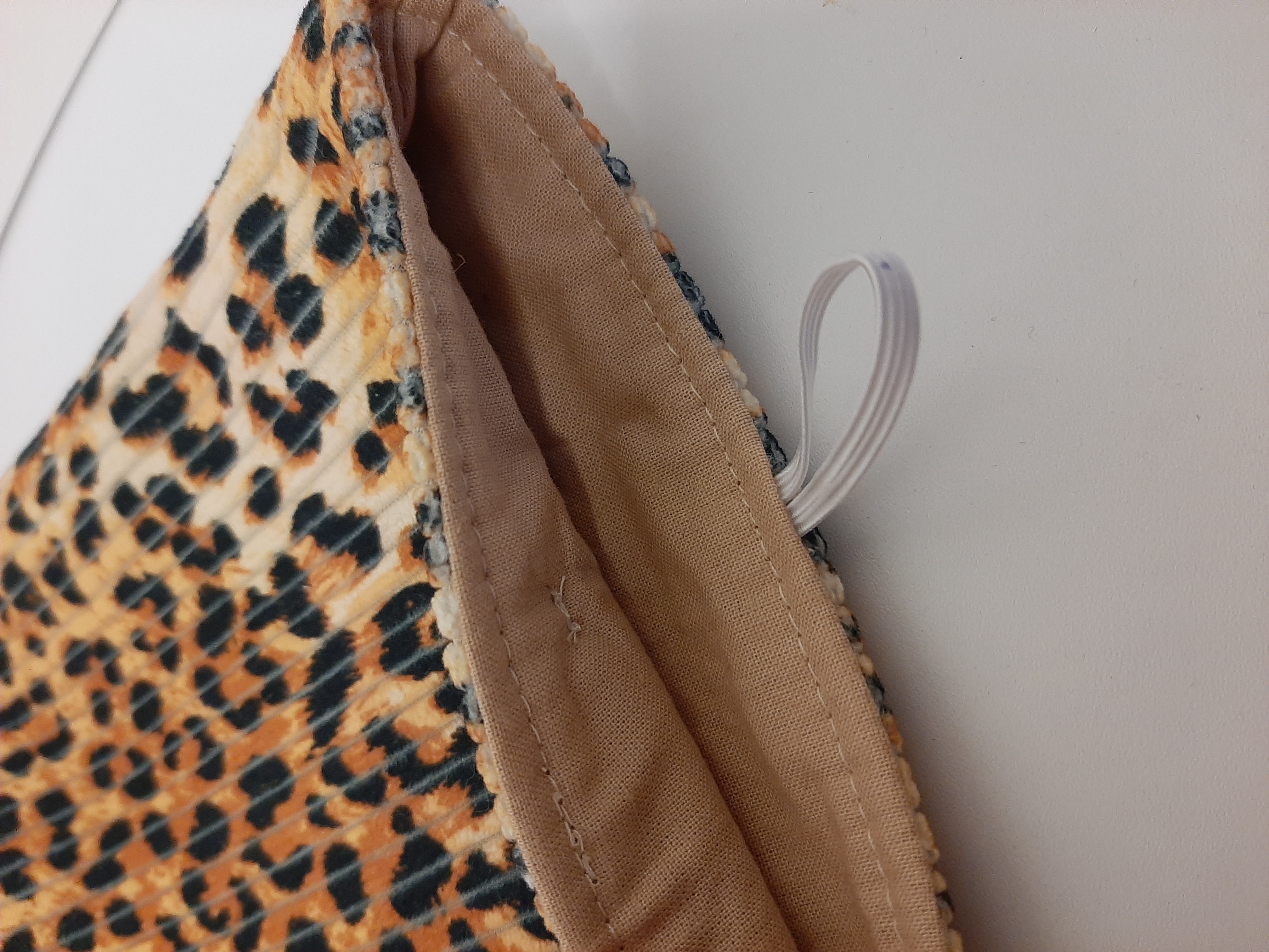 Housse pour livre de poche