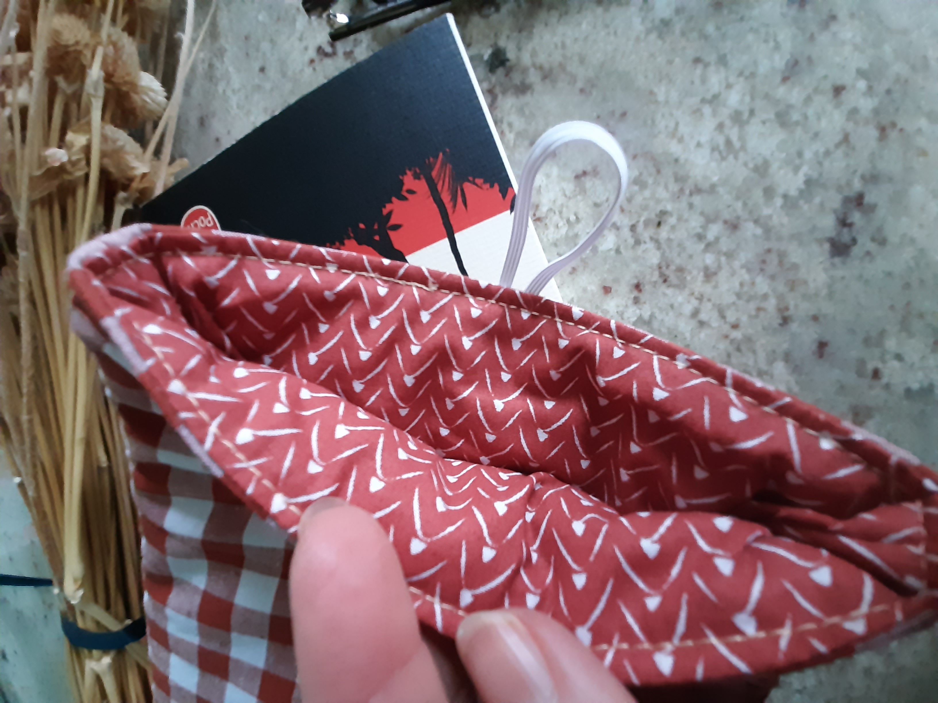 Housse pour livre de poche